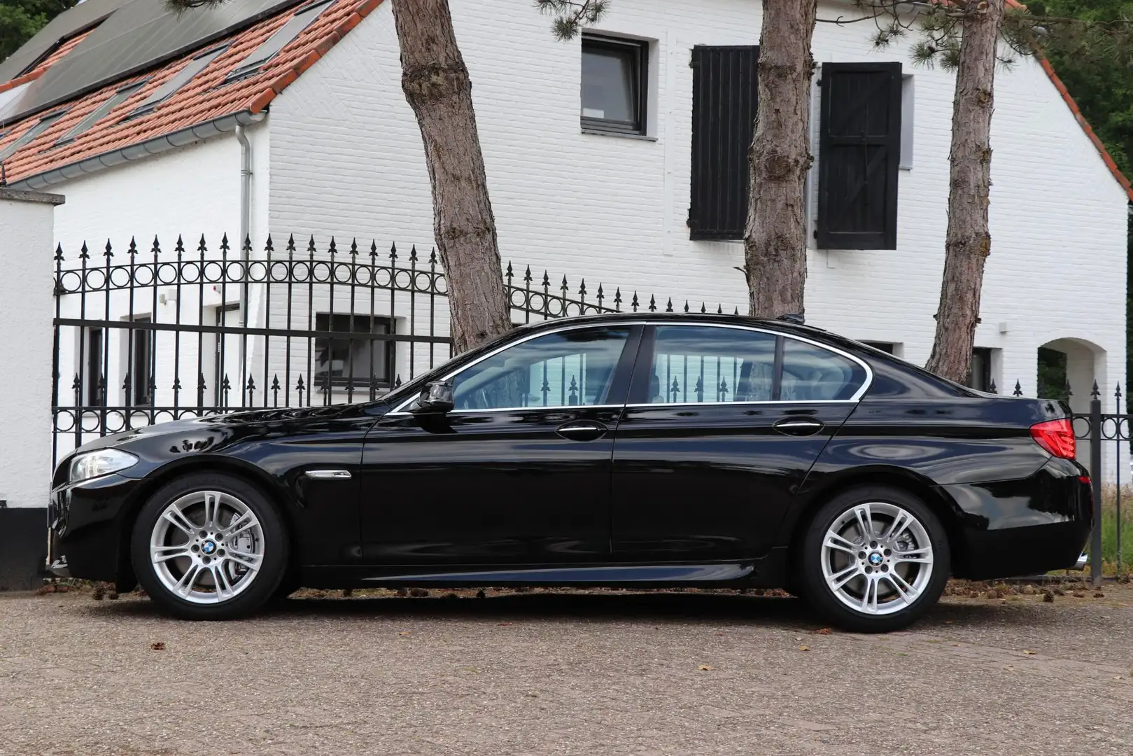 BMW 535 5-serie 535i High Executive |Memory seat |Navi PRO Černá - 2