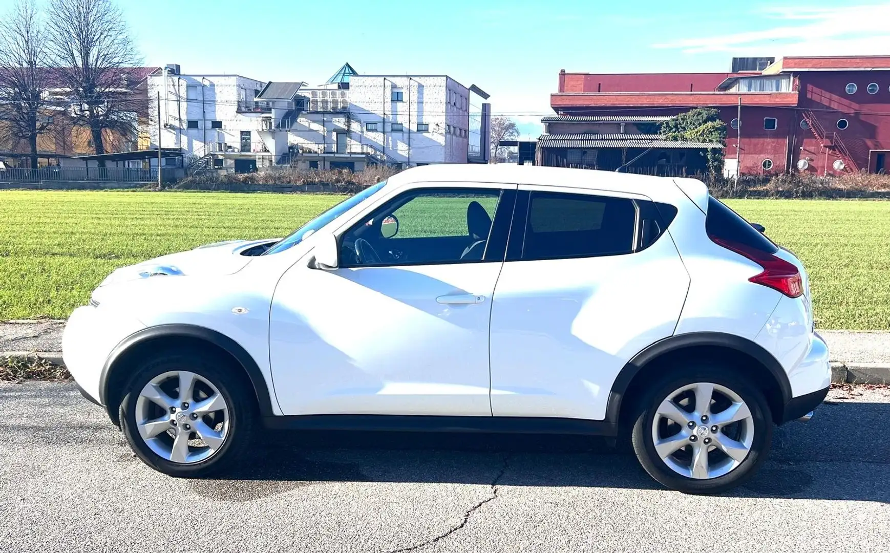 Nissan Juke Juke I 2010 1.5 dci Acenta Biały - 1