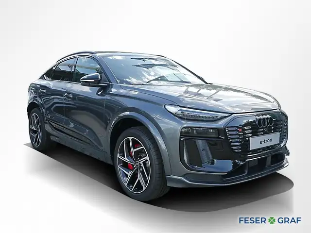 Audi SQ6 E-Tron view 2
