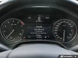 Cadillac CT4 снимка Cadillac CT4