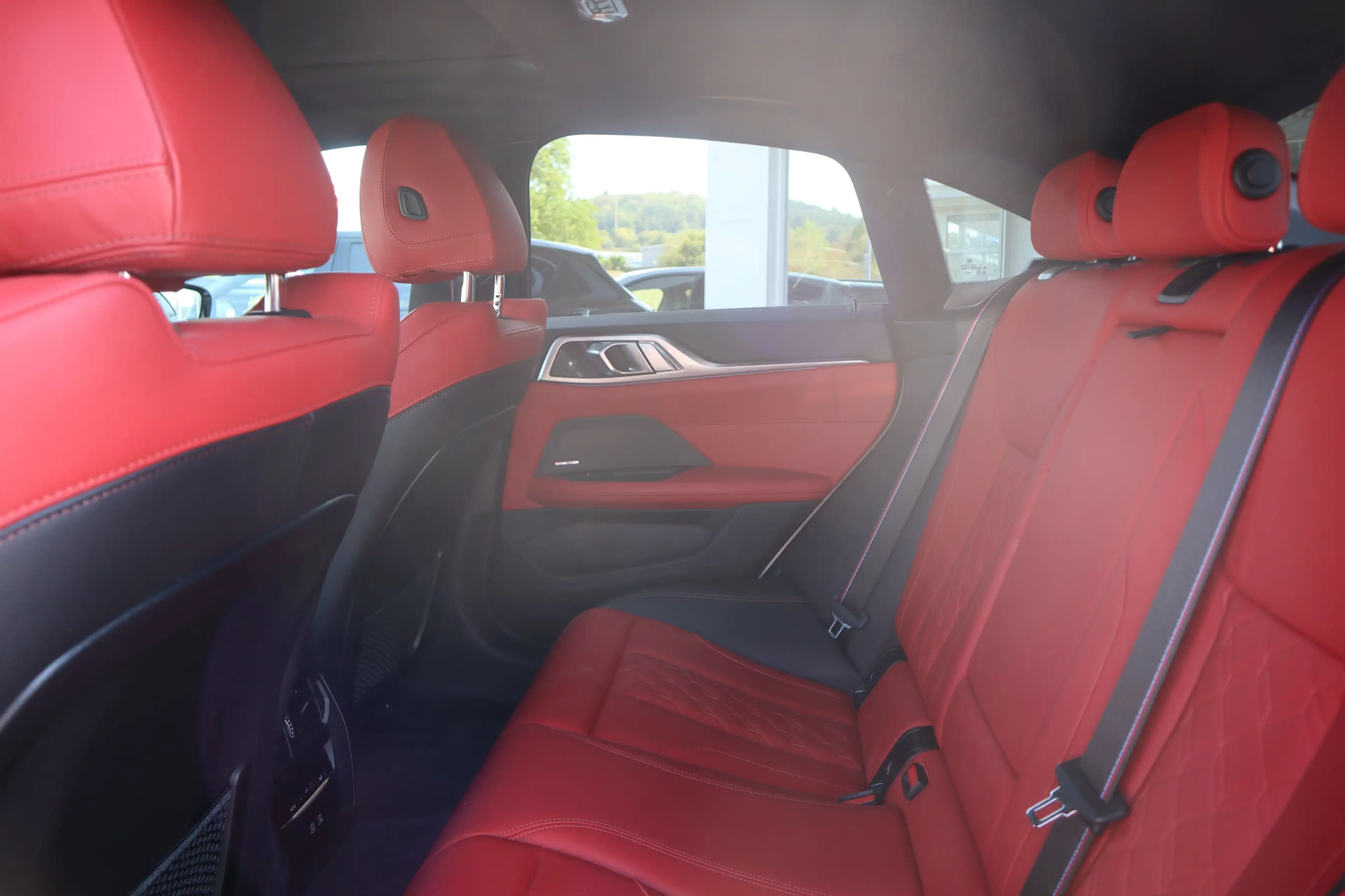 BMW i4 eDrive35 Gran Coupé — photo 6