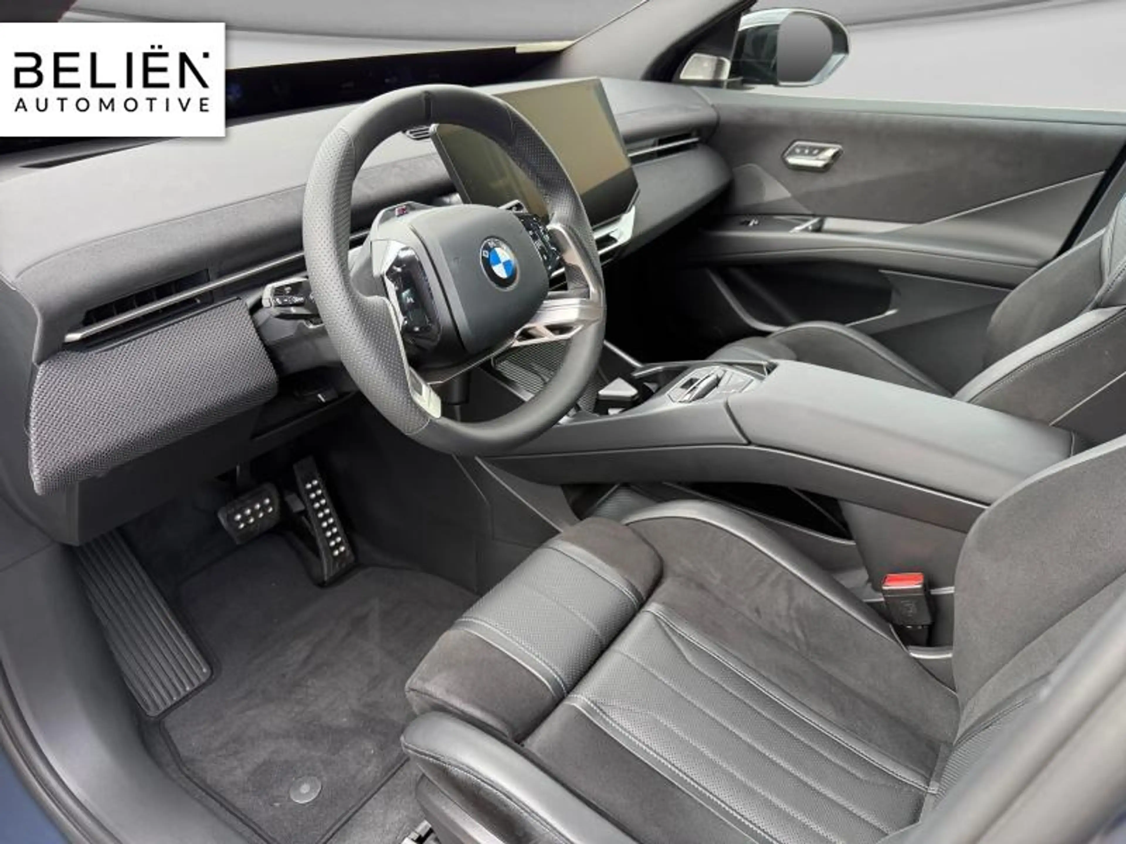 BMW iX3 xDrive50 — photo 6