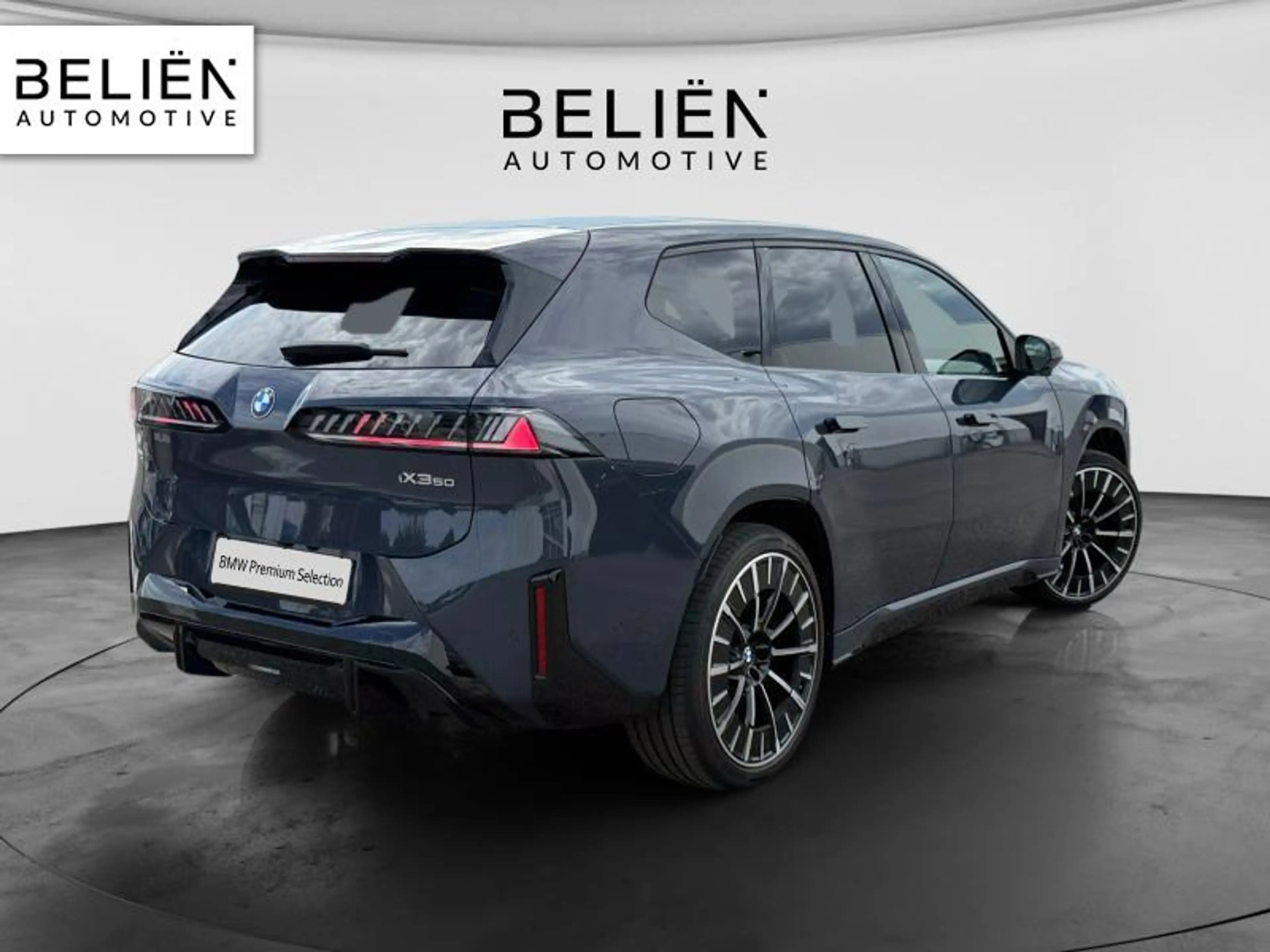 BMW iX3 xDrive50 — photo 10