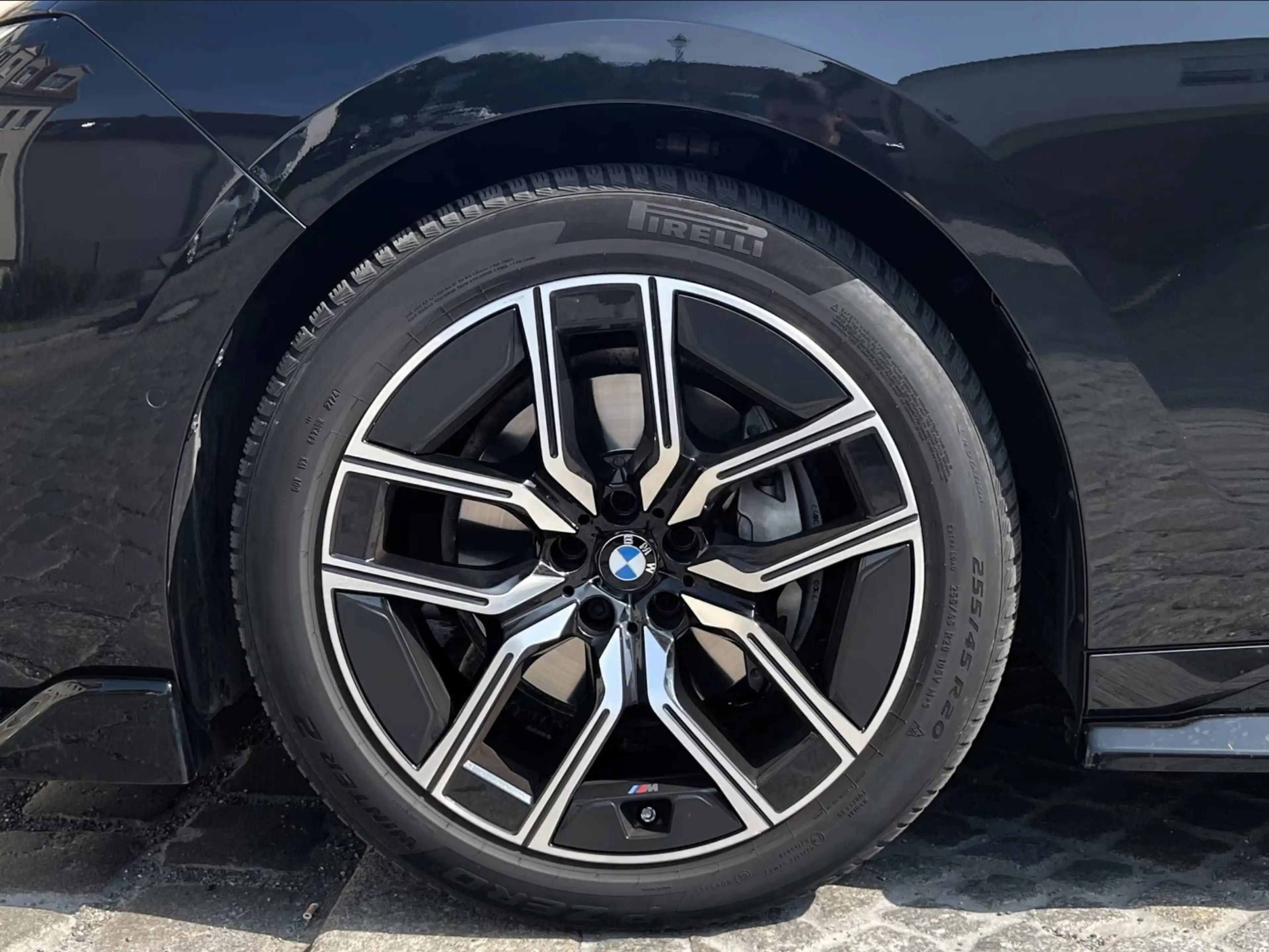 BMW 740 740 d xDrive M SportPANOAutoPilot — photo 6