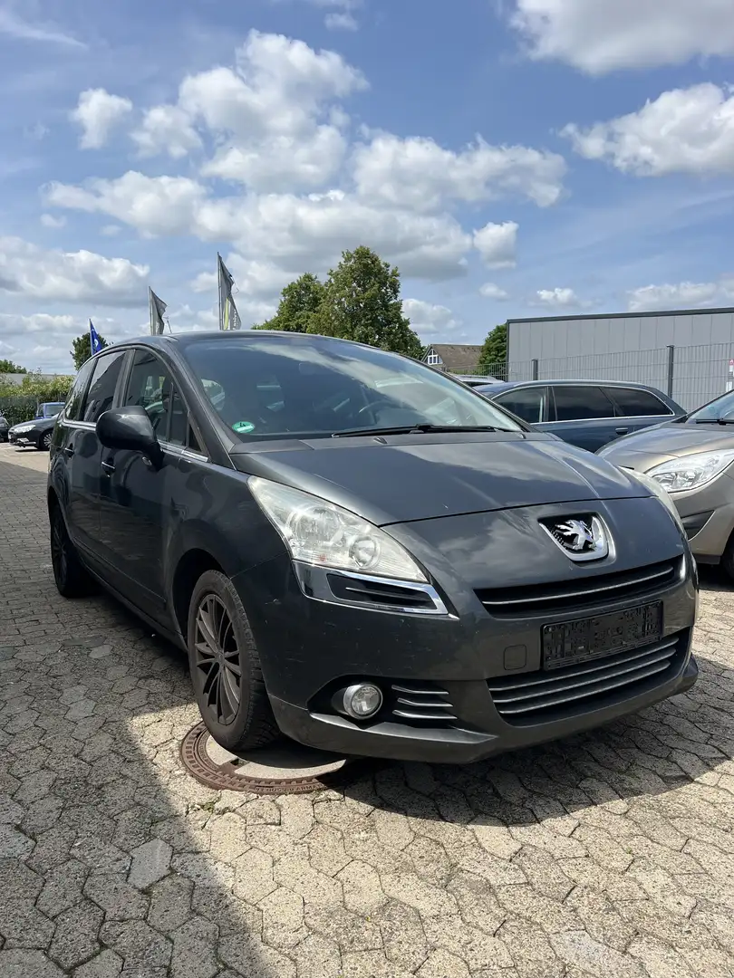 Peugeot 5008 HDI FAP 110 EGS6 Tendance Schwarz - 1