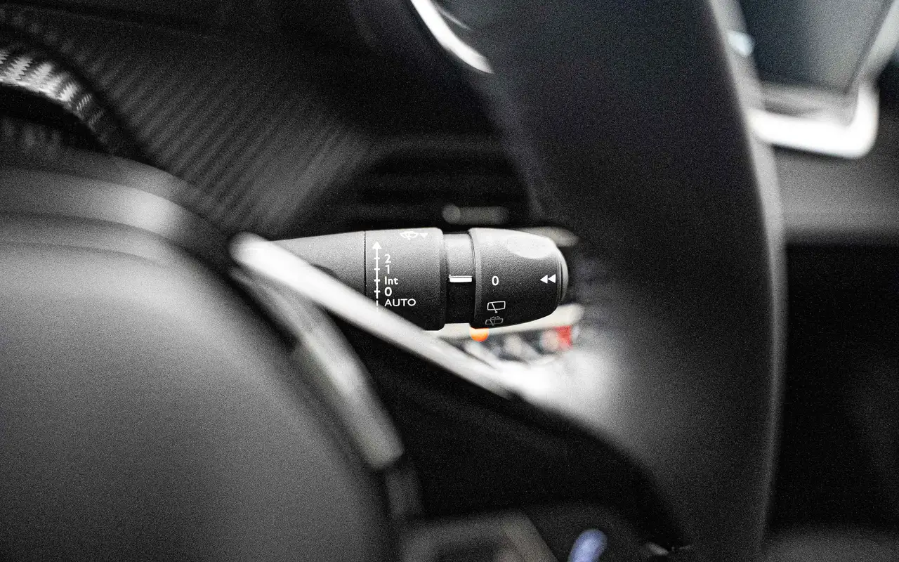 Peugeot 208 1.2 Turbo Allure 23