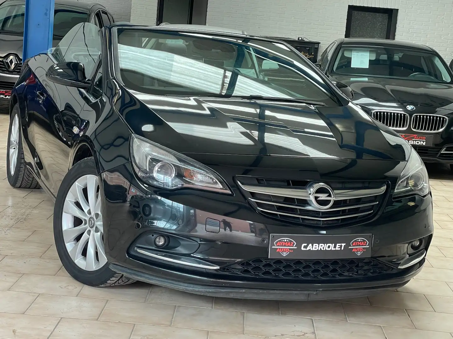 Opel Cascada 1.4 Turbo COSMO *** FULL CARNET D’ENTRETIEN *** Noir - 1