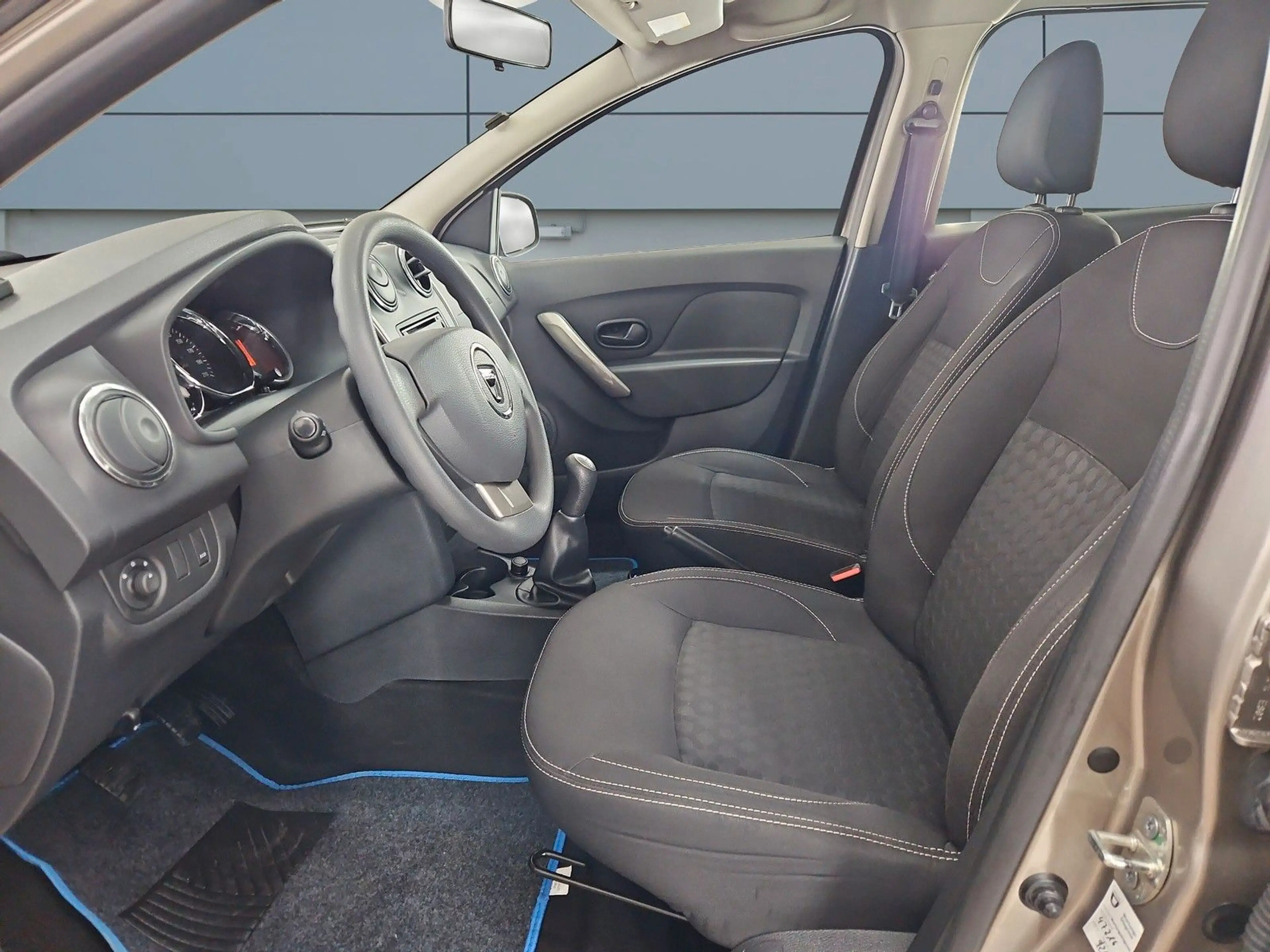 Dacia Logan MCV II Kombi Laureate *KLIMA*ECO*KAM* — photo 9