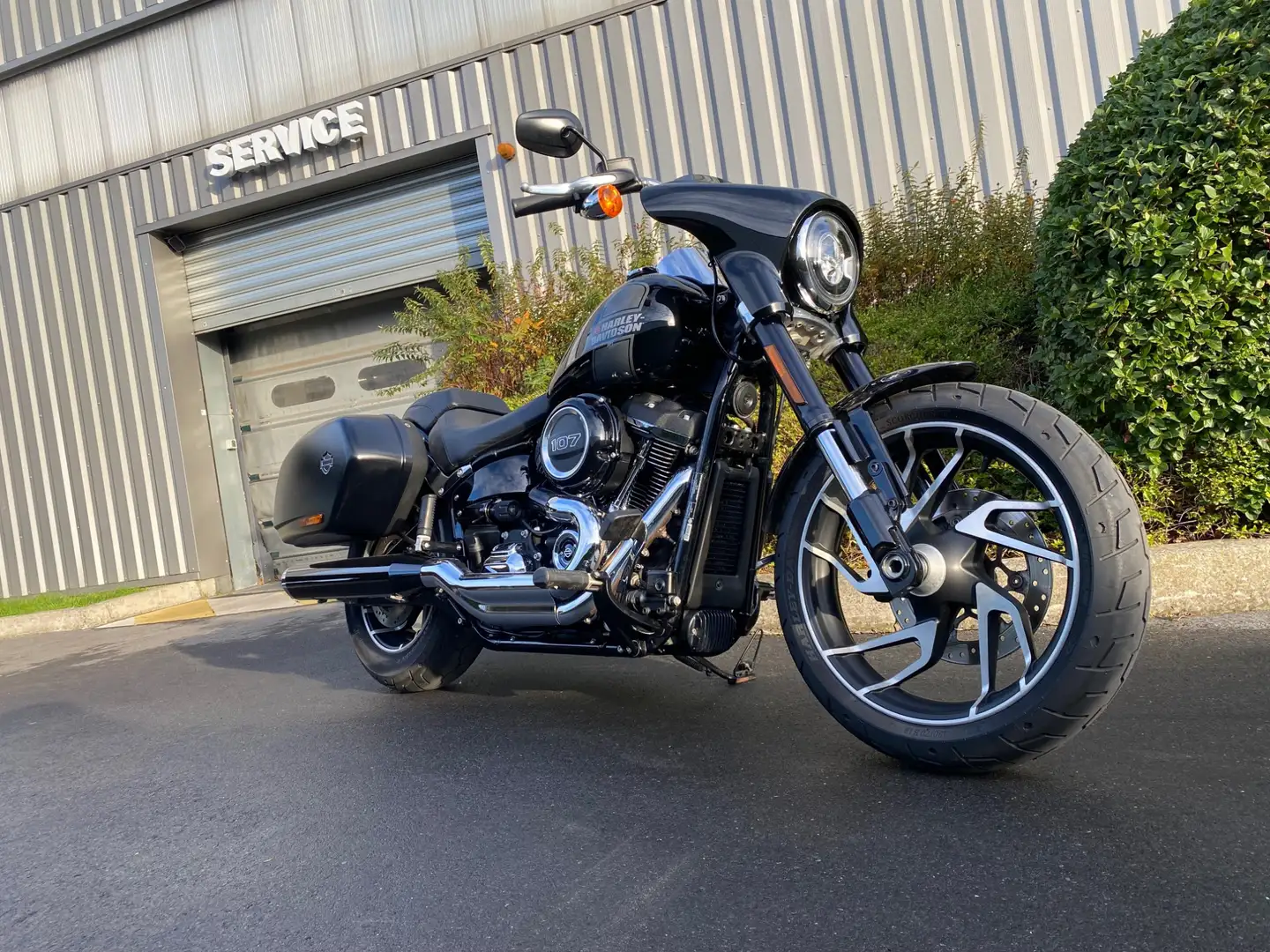 Harley-Davidson Sport Glide - 2