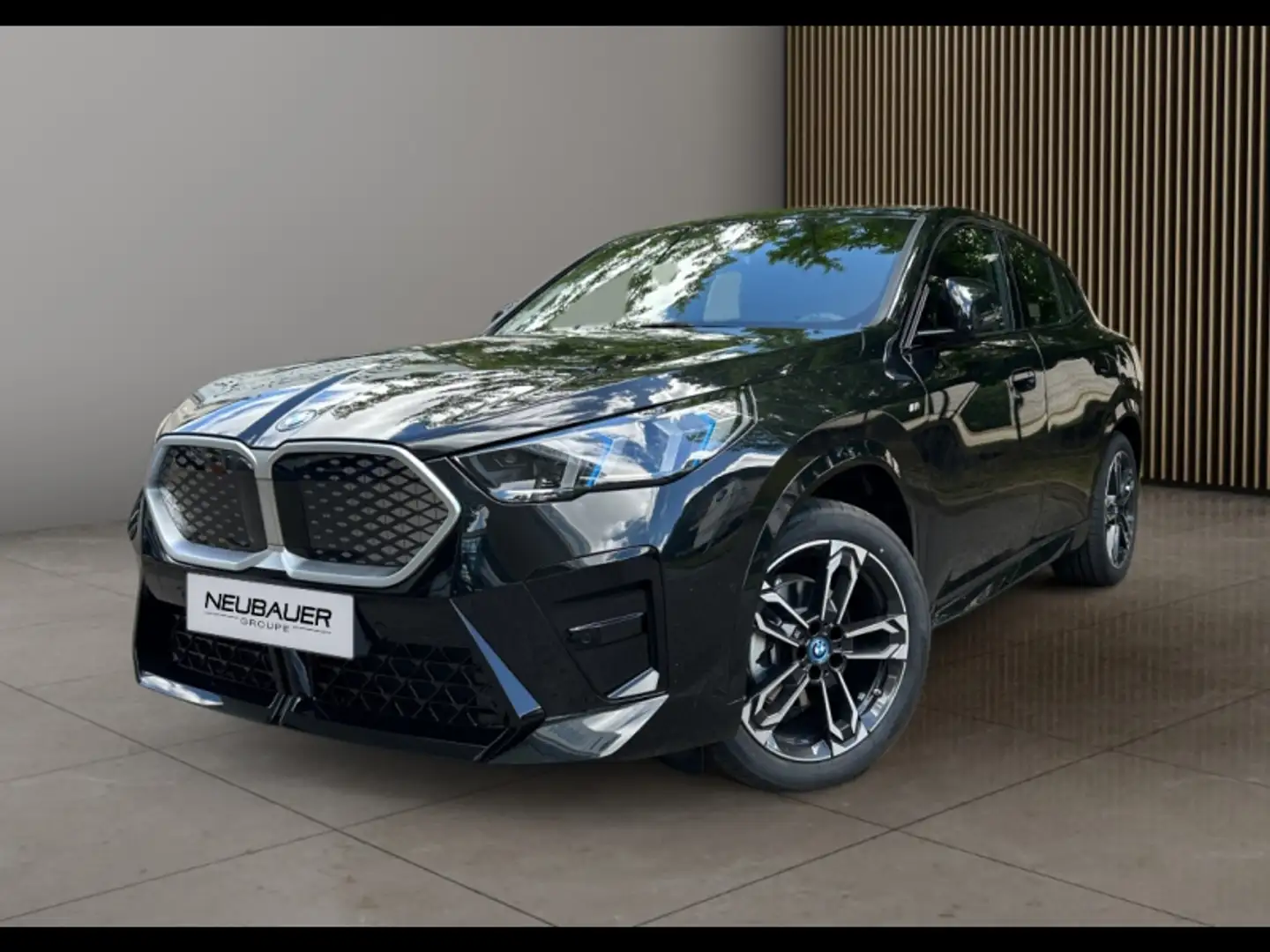 BMW X2 iX2 eDrive20 204ch M Sport Czarny - 1