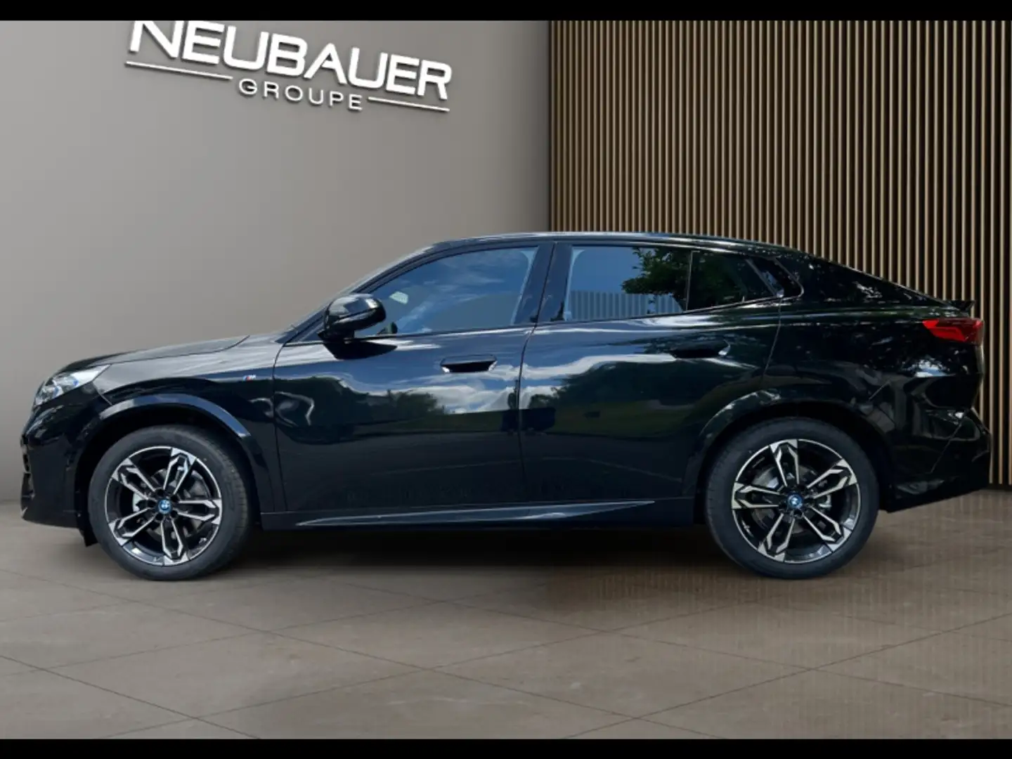 BMW X2 iX2 eDrive20 204ch M Sport Czarny - 2