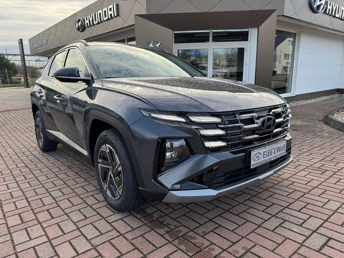 Hyundai TUCSON 1.6 T-GDi 2WD Select Gris - 2
