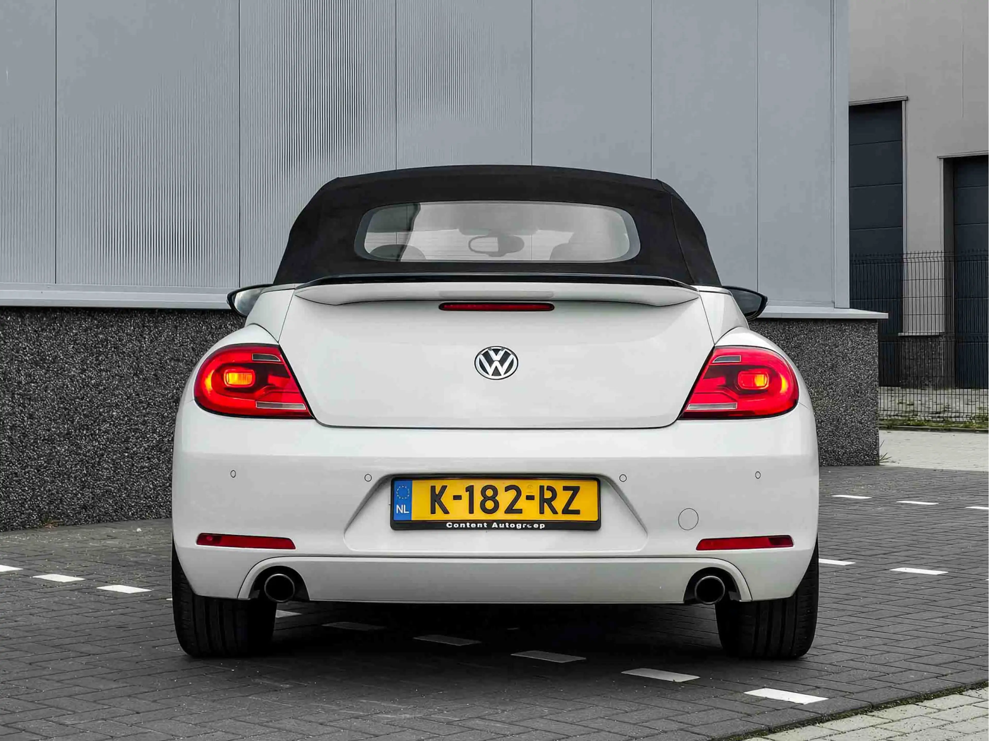 Volkswagen Beetle Cabriolet 2.0 TSI Sport | Leder | Fender Soundsyte — photo 7