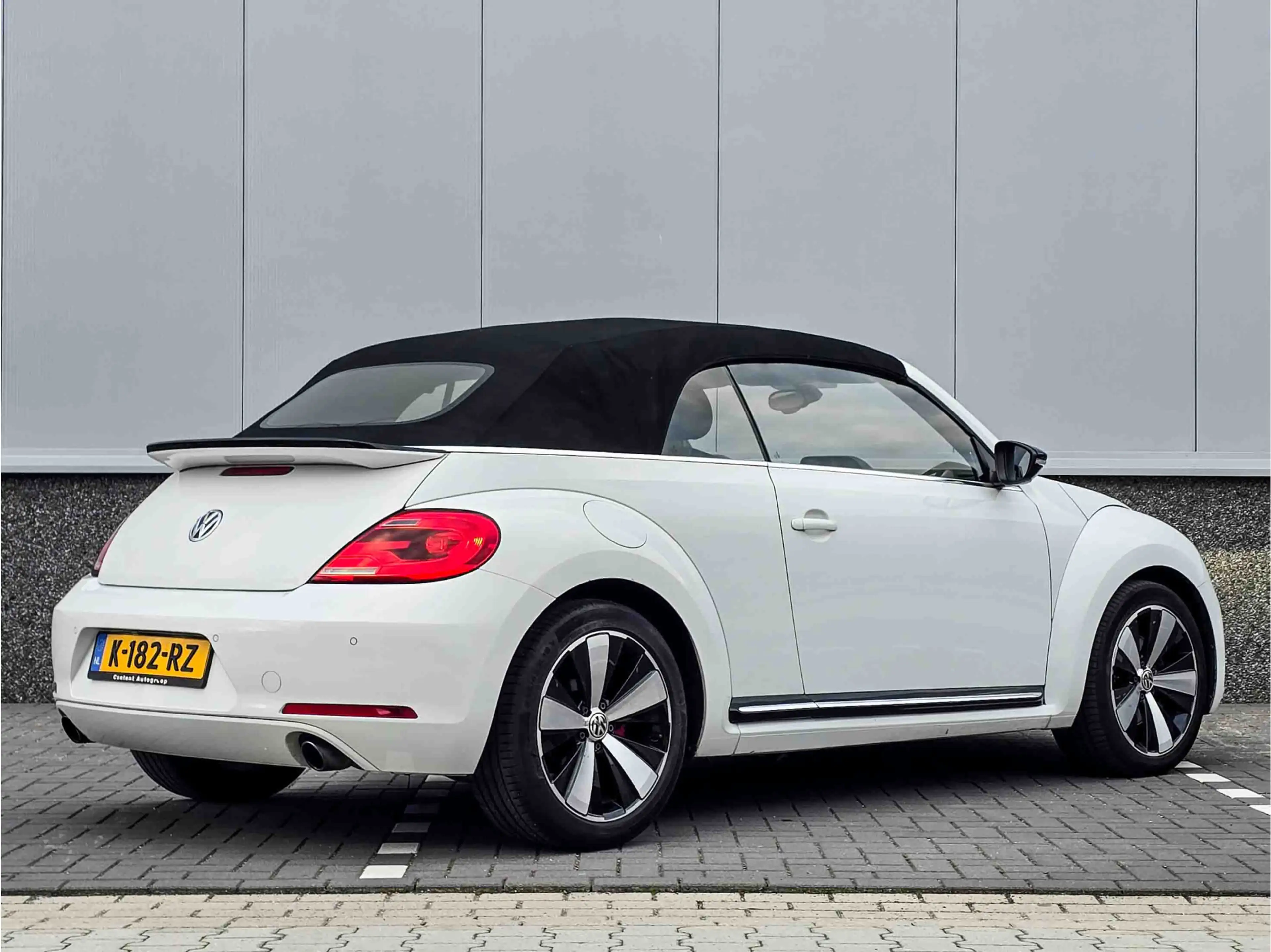 Volkswagen Beetle Cabriolet 2.0 TSI Sport | Leder | Fender Soundsyte — photo 5