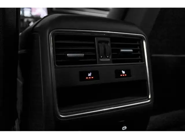 Porsche Cayenne view 20