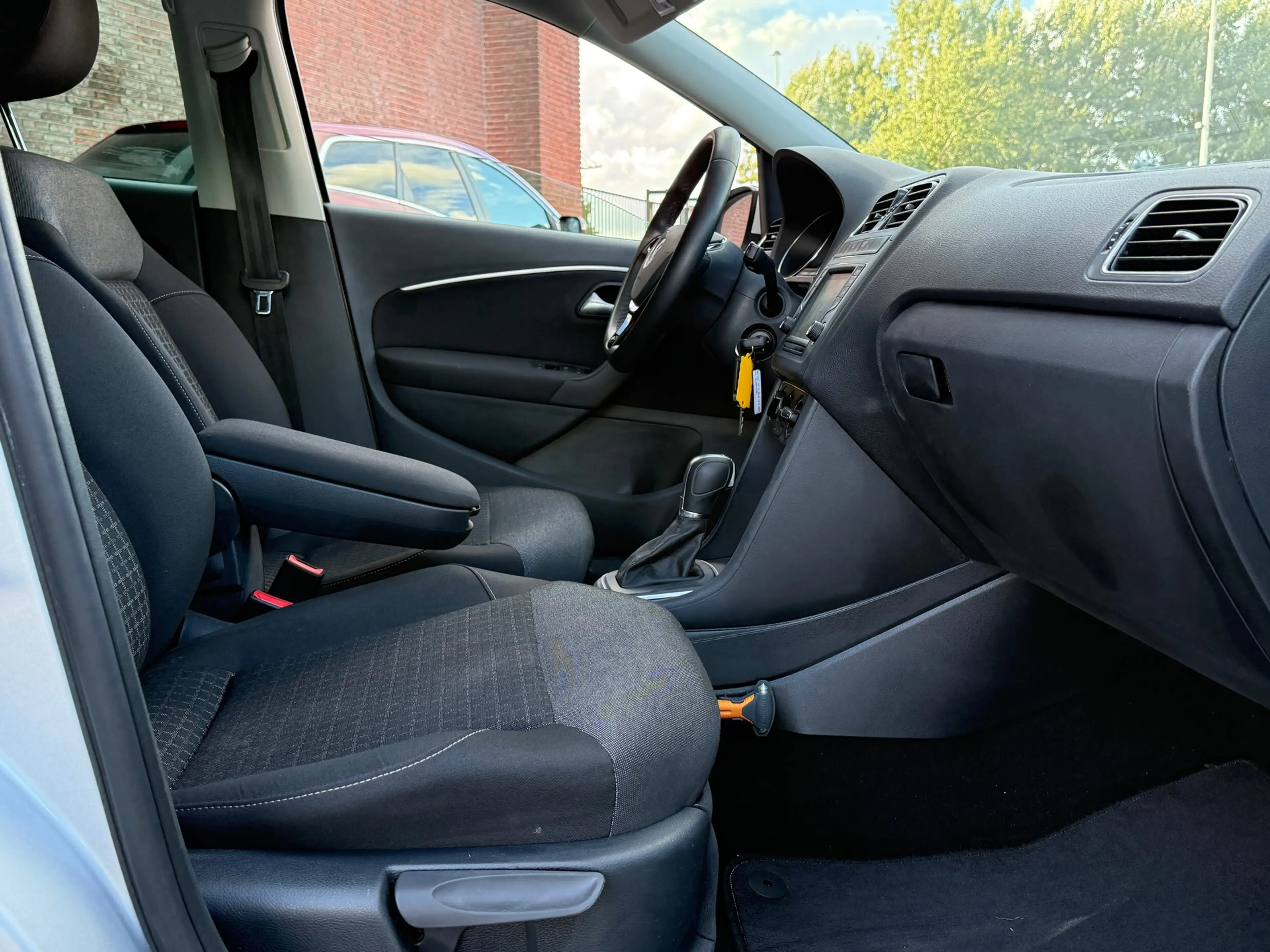 Volkswagen Polo 1.2 TSI Comfortline| AUTOMAAT | NAP | CRUISE | NAV — photo 9