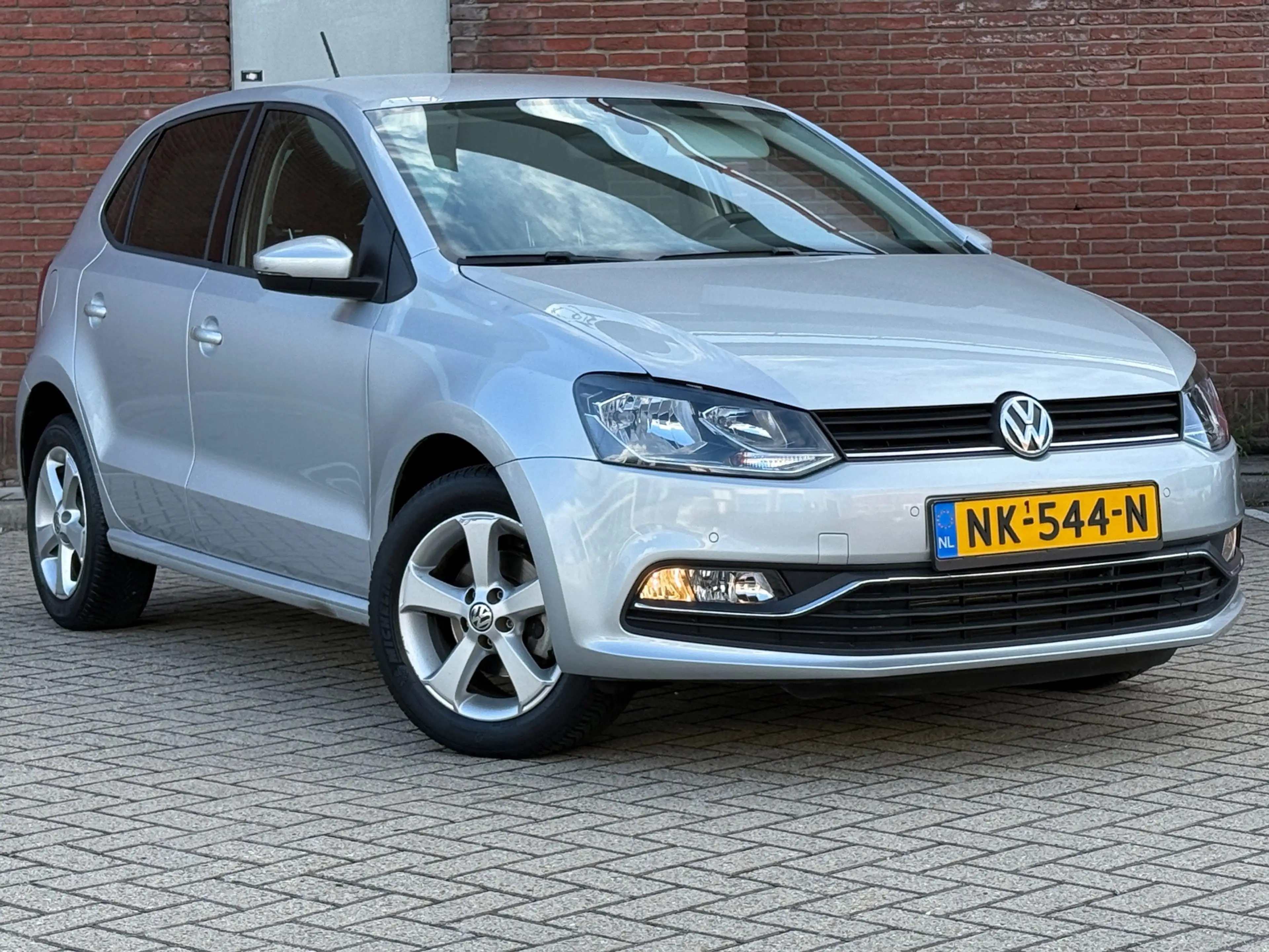 Volkswagen Polo 1.2 TSI Comfortline| AUTOMAAT | NAP | CRUISE | NAV