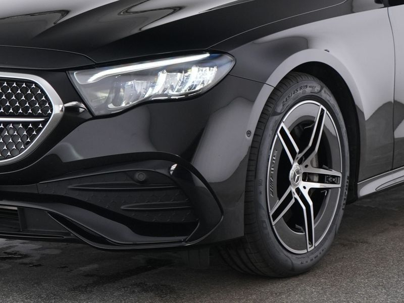 Mercedes-Benz E 220 T d AMG-Line ADVANCED NIGHT PANO AHK DISTR — photo 3