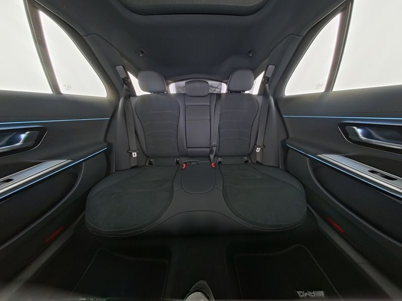 Mercedes-Benz E 220 T d AMG-Line ADVANCED NIGHT PANO AHK DISTR — photo 8