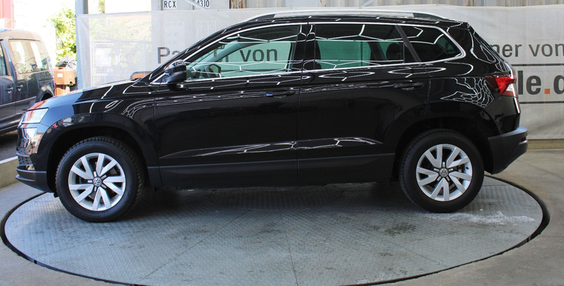 Skoda Karoq *Tüv&Inspektion Neu*Scheckheft*ACC*LED* — photo 3