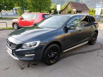 V60 Cross Country 2.4 AWD Aut.
