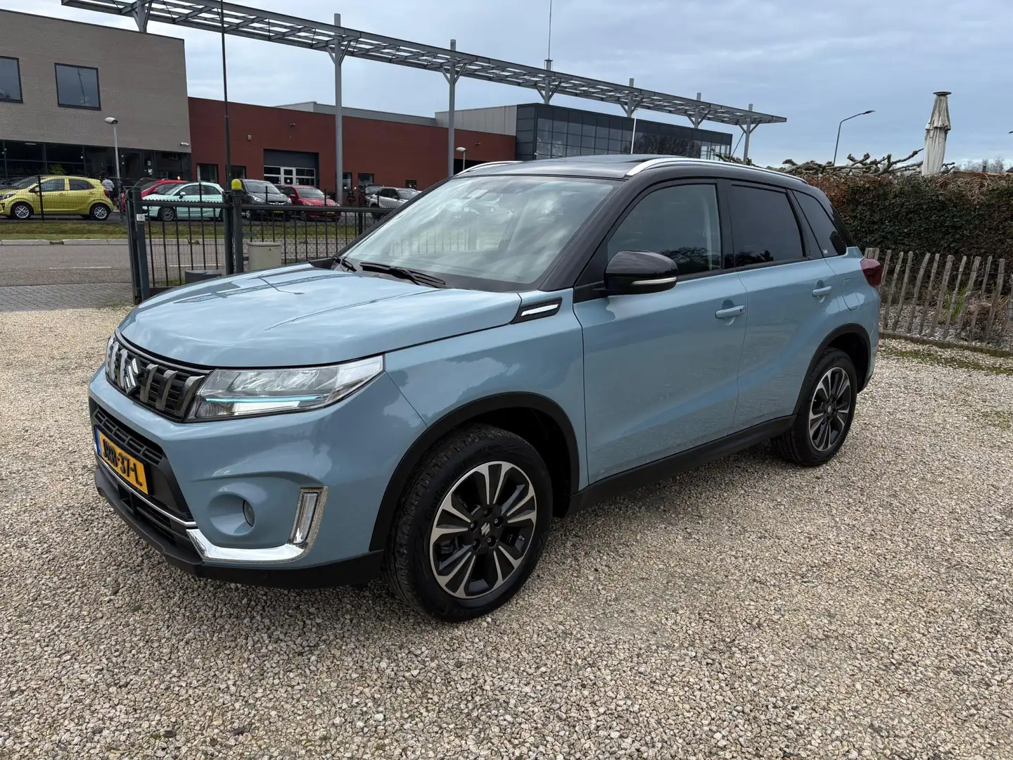 Suzuki Vitara 1.4 Boosterjet Style Hybride Schuifdak, Leder, ACC Grau - 1