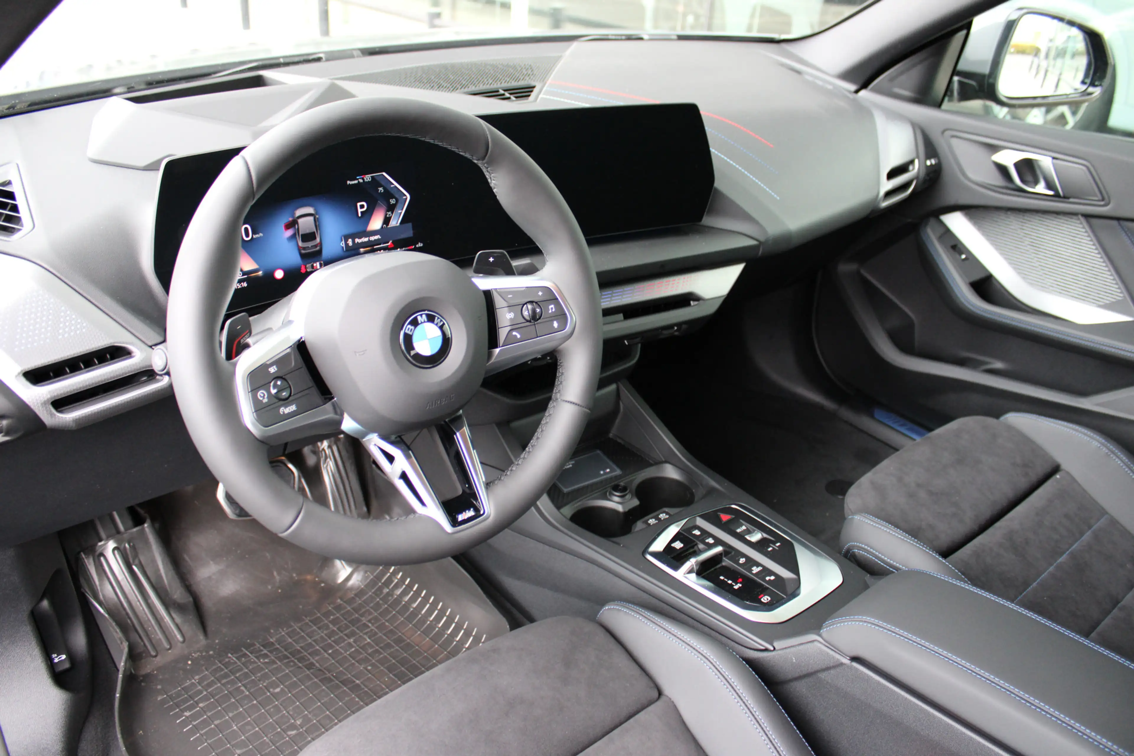 BMW 220 2 Serie Gran Coupé M Sport Automaat / Sportstoelen — photo 2