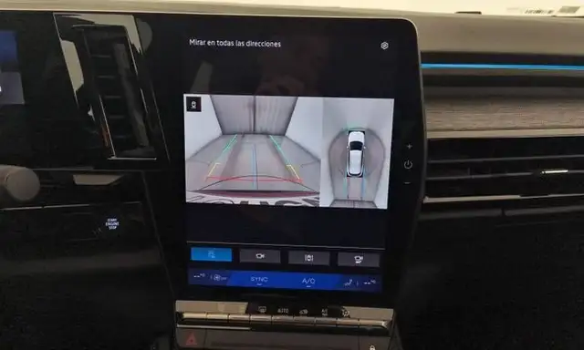 Renault Austral view 6