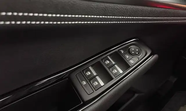 Renault Austral view 7