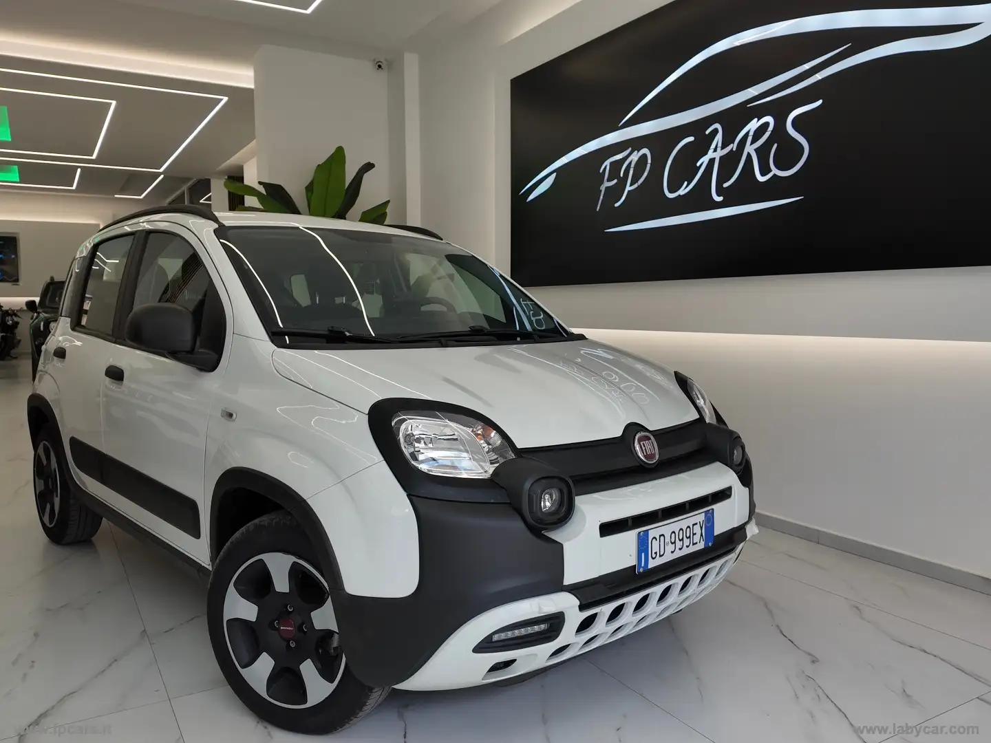 Fiat Panda CITY Cross 1.0 FireFly S&S Hybrid Nero - 1