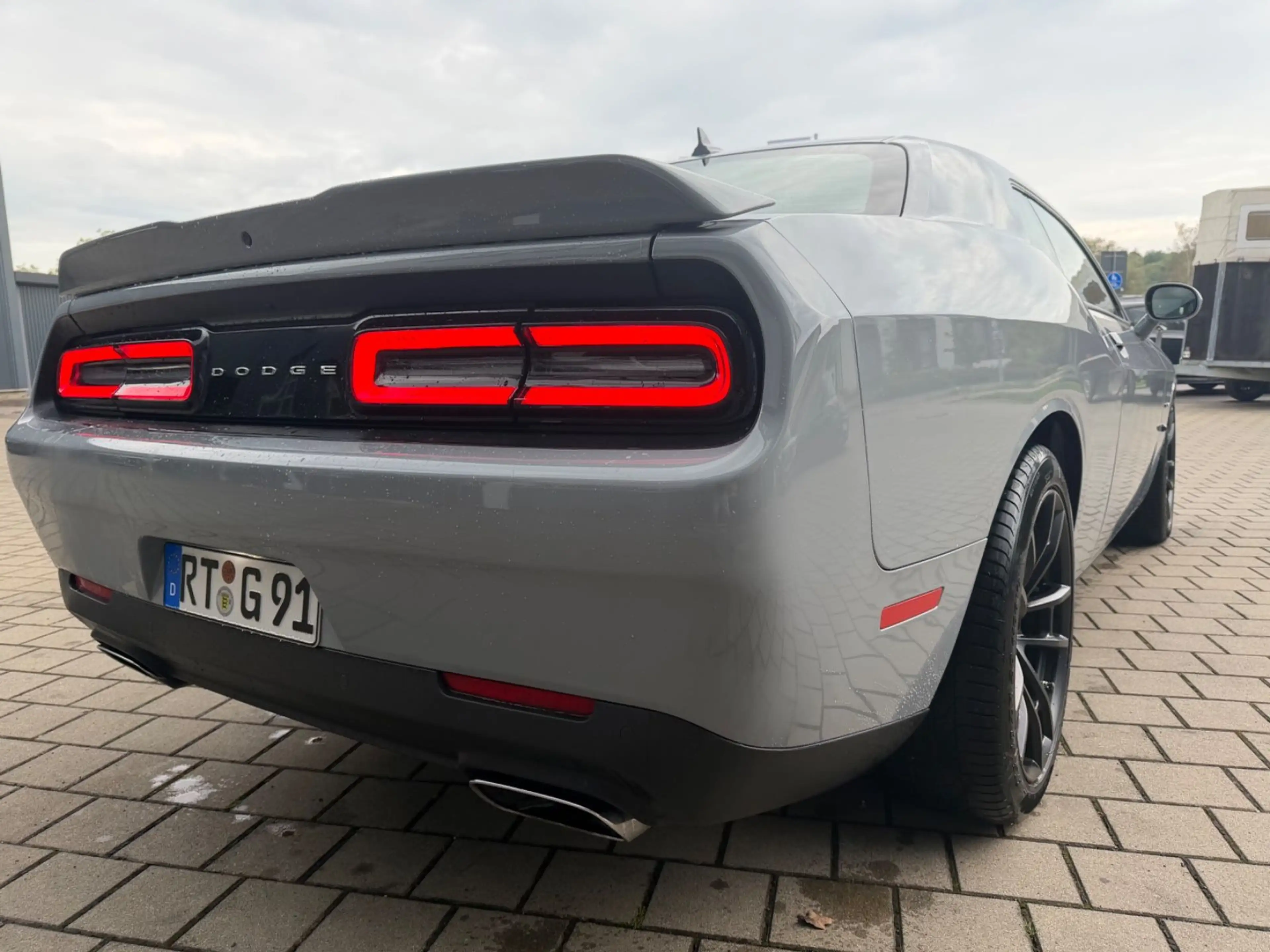 Dodge Challenger 5.7 V8 Hemi RT — photo 4