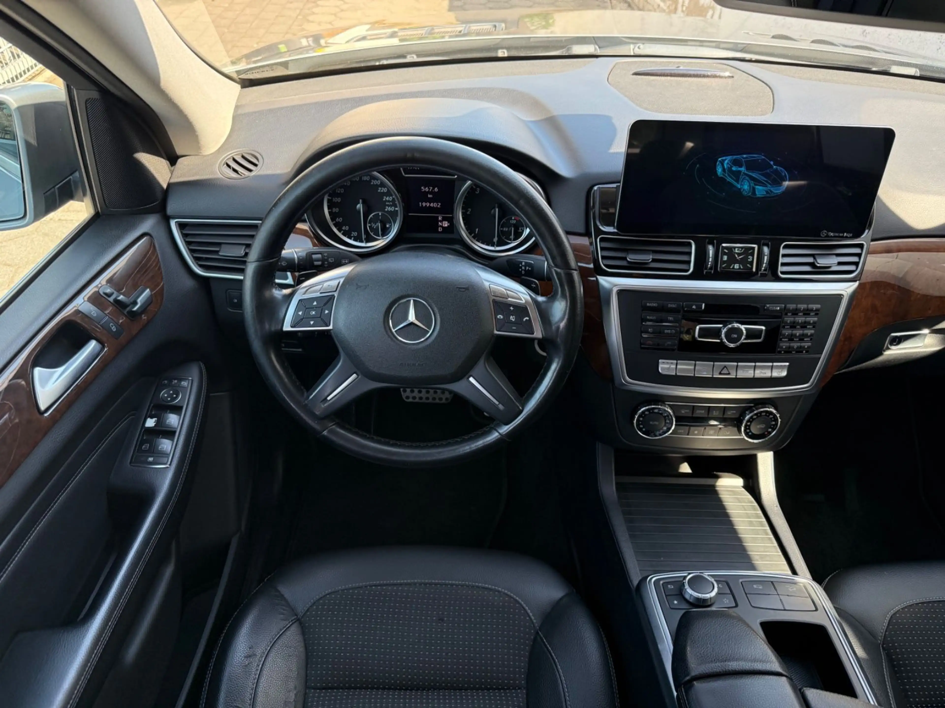 Mercedes-Benz ML 350 CDI BlueTec 4Matic AMG Paket CarPlay LED! — photo 8