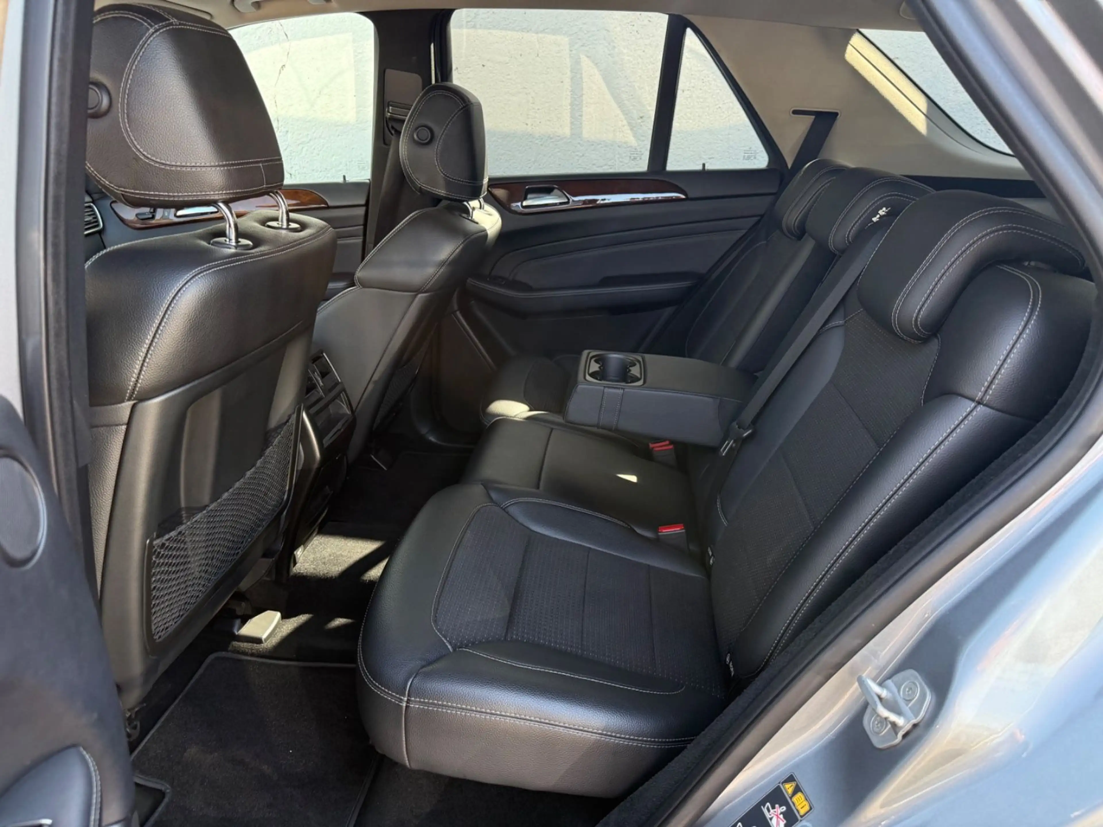 Mercedes-Benz ML 350 CDI BlueTec 4Matic AMG Paket CarPlay LED! — photo 4