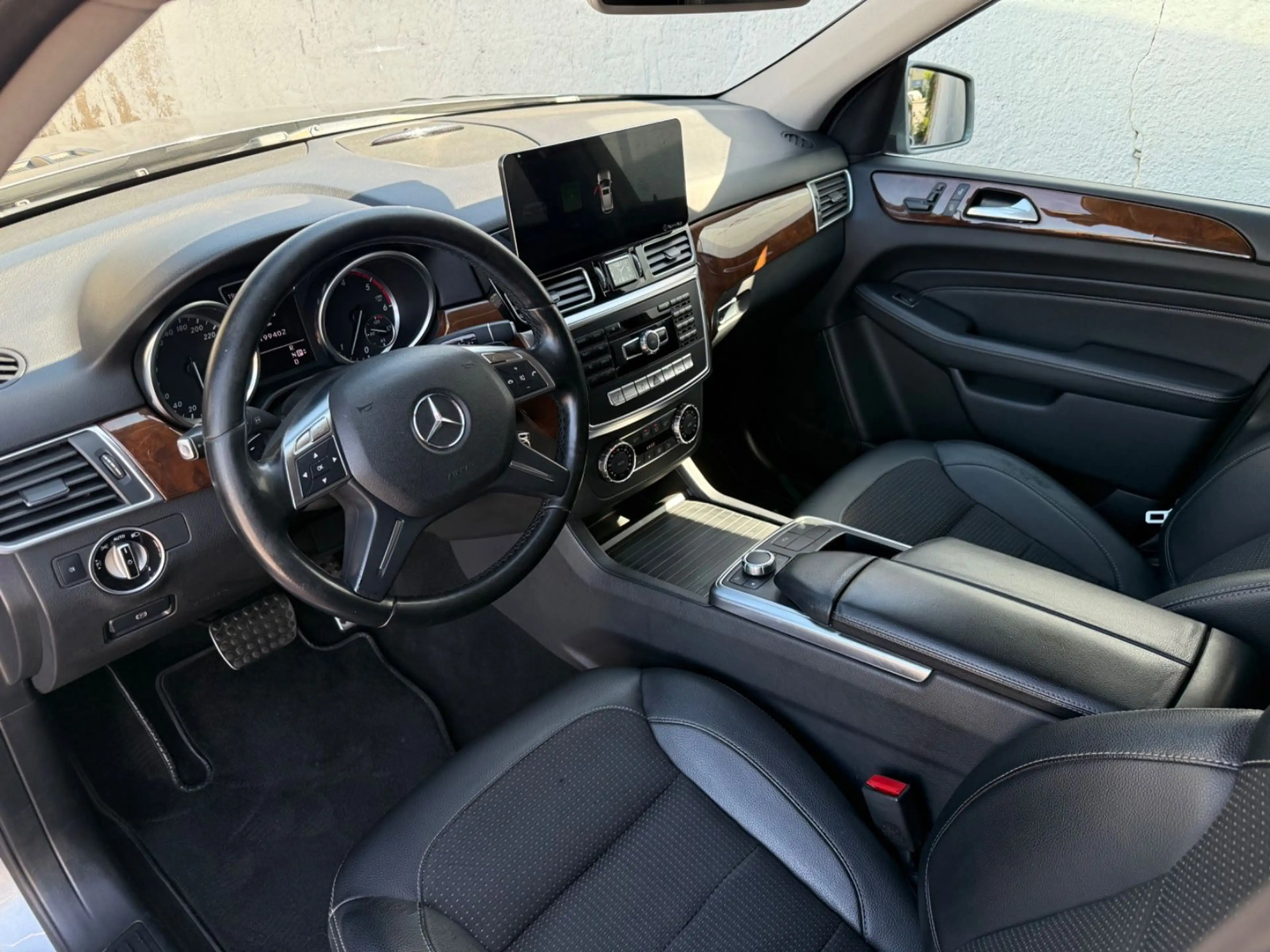 Mercedes-Benz ML 350 CDI BlueTec 4Matic AMG Paket CarPlay LED! — photo 2