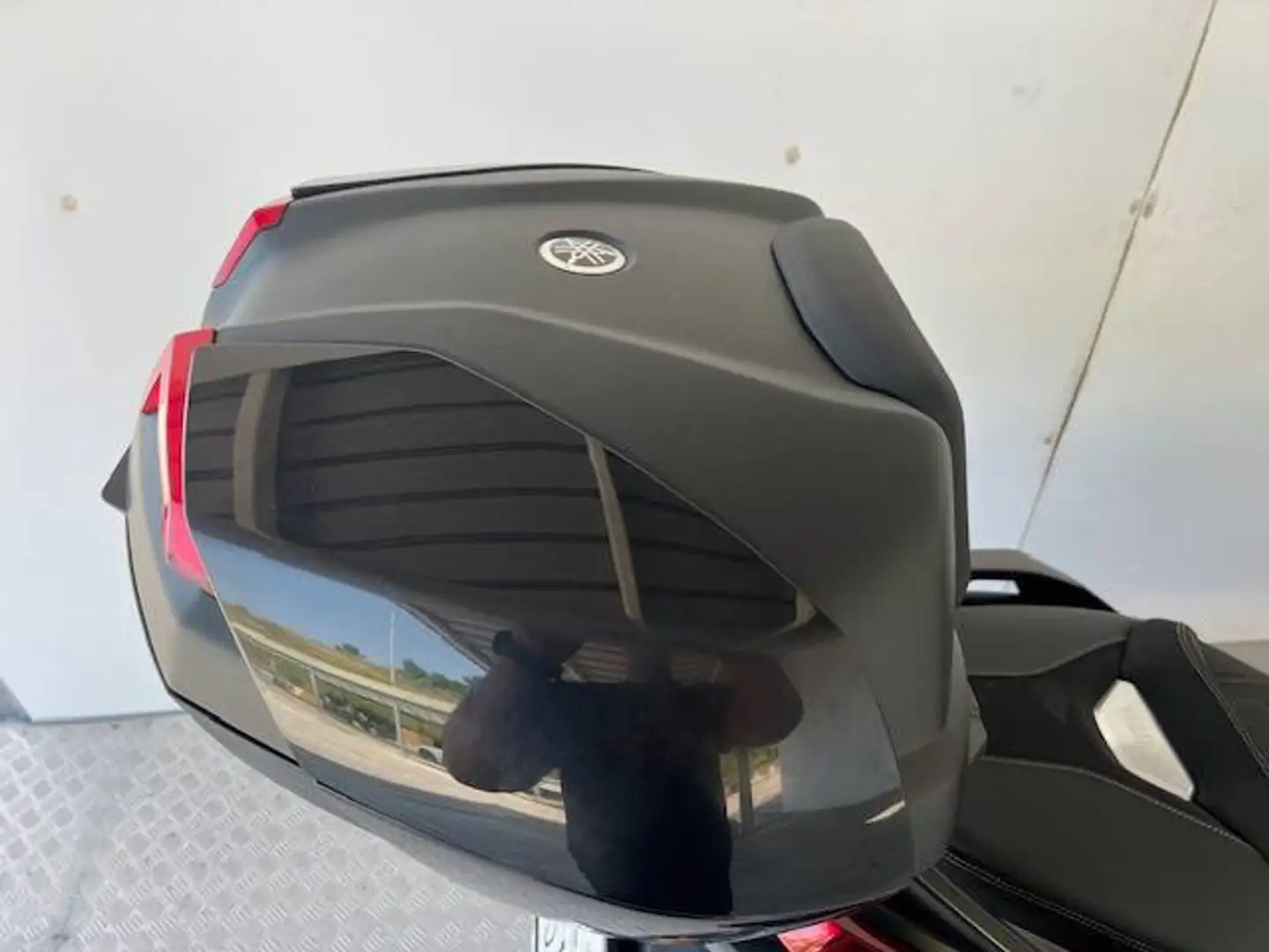Yamaha X-Max 300 Tech Max Abs my23 Grigio - 2
