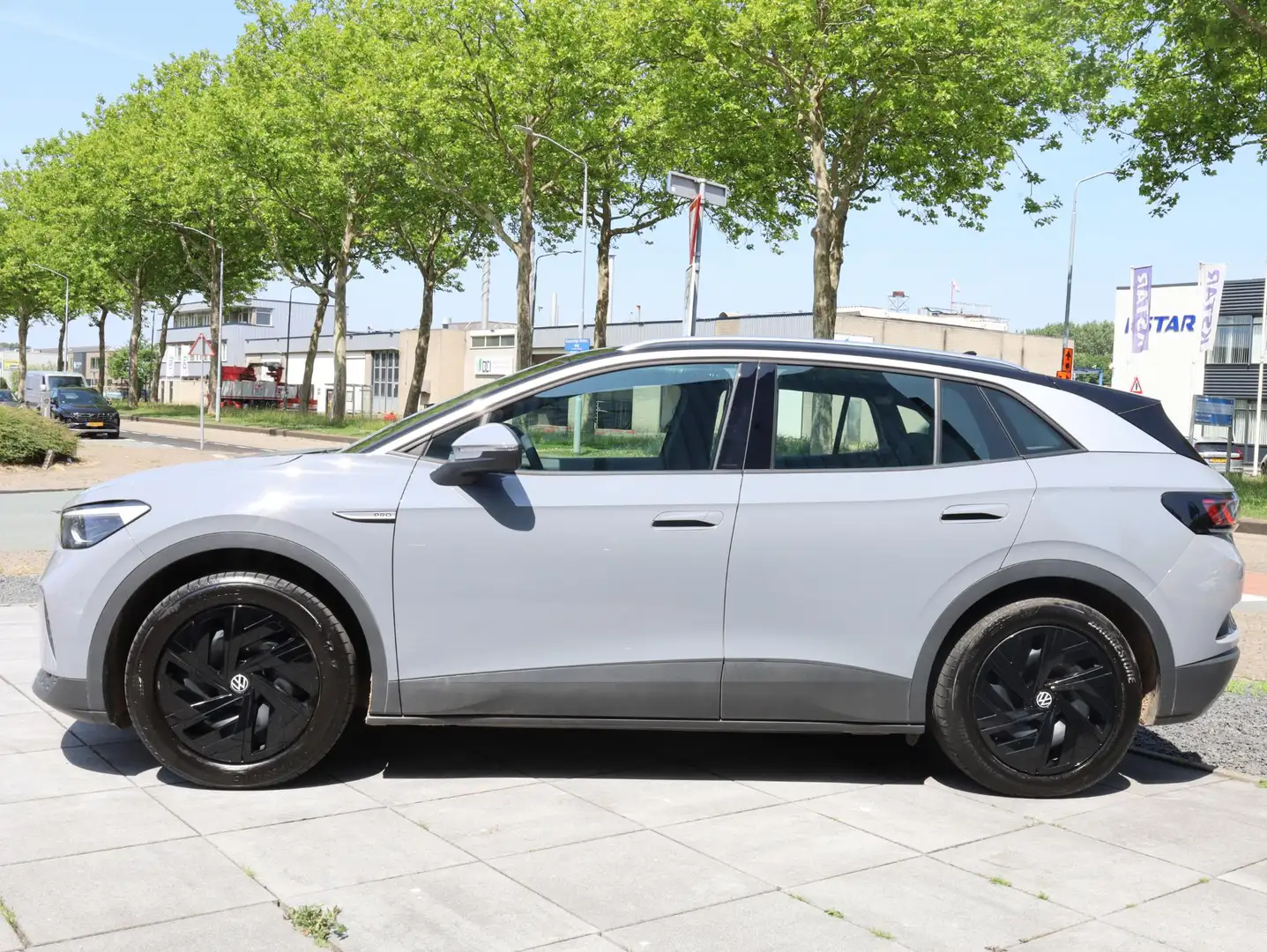 Volkswagen ID.4 Pro 77 kWh 150KW Carplay/Android | Virtual | Navig Grijs - 2