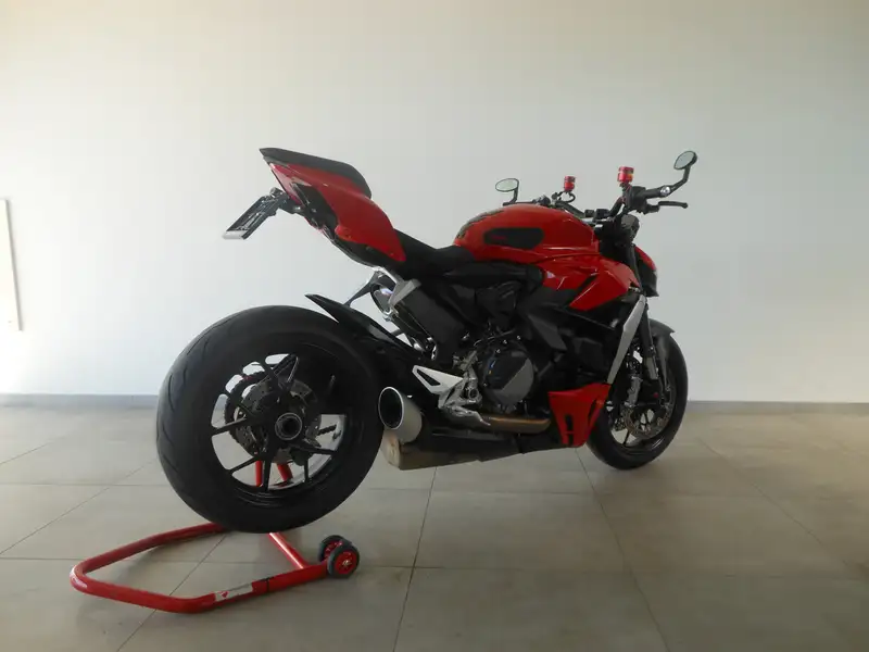 Ducati Streetfighter - foto 2