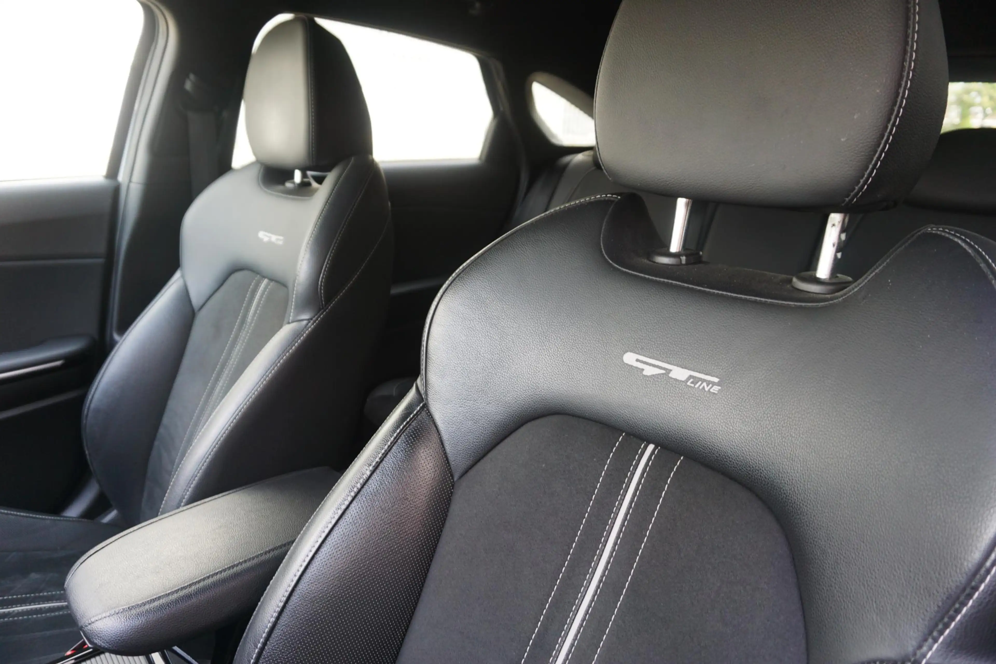 Kia ProCeed / pro_cee'd 1.0 T-GDI GT-Line/Stuur-stoel verw./Camera/Keyless — photo 33