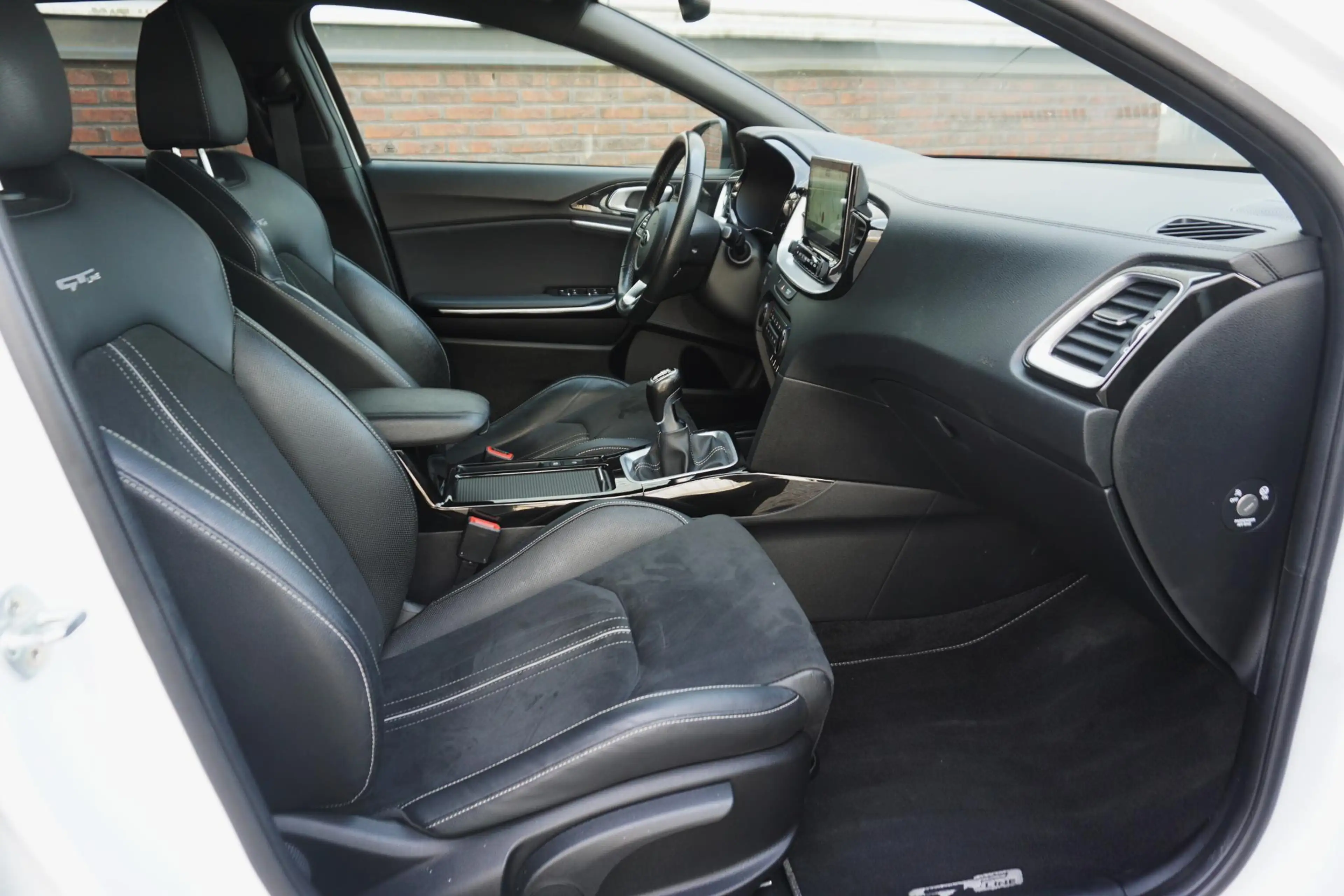 Kia ProCeed / pro_cee'd 1.0 T-GDI GT-Line/Stuur-stoel verw./Camera/Keyless — photo 39