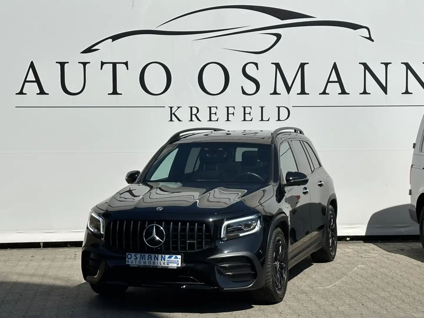 Mercedes-Benz GLB 35 AMG 4Matic AMG Speedshift DCT 8G 7-Sitzer Noir - 1