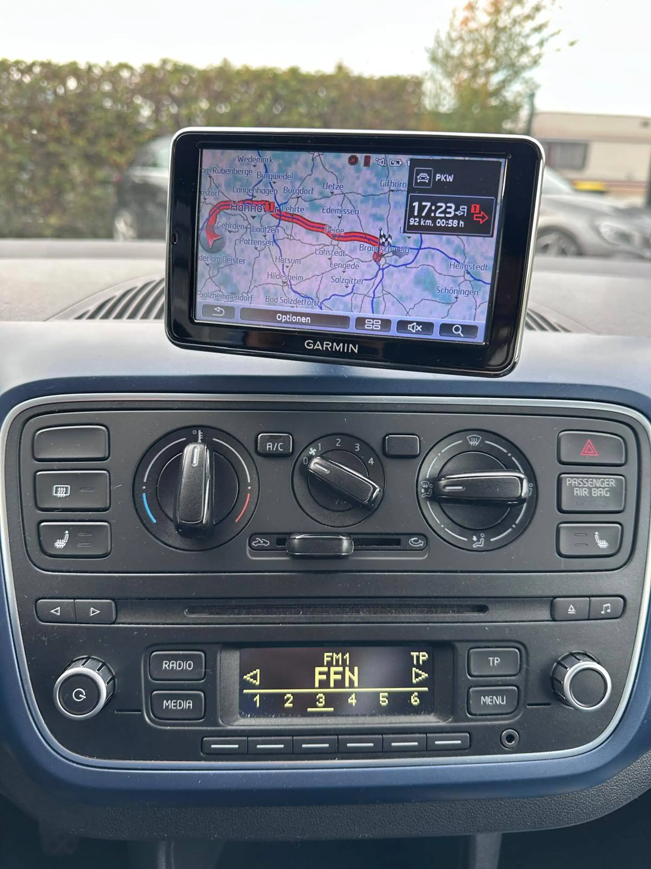 SEAT Mii Connect — photo 10