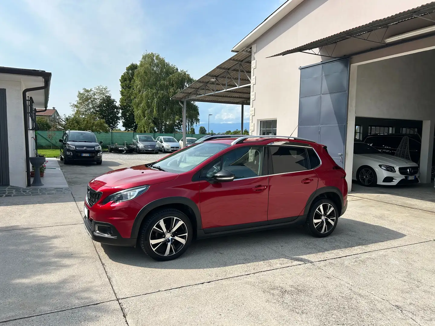 Peugeot 2008 1.6 bluehdi Gt Line 100cv Euro6b Rosso - 1