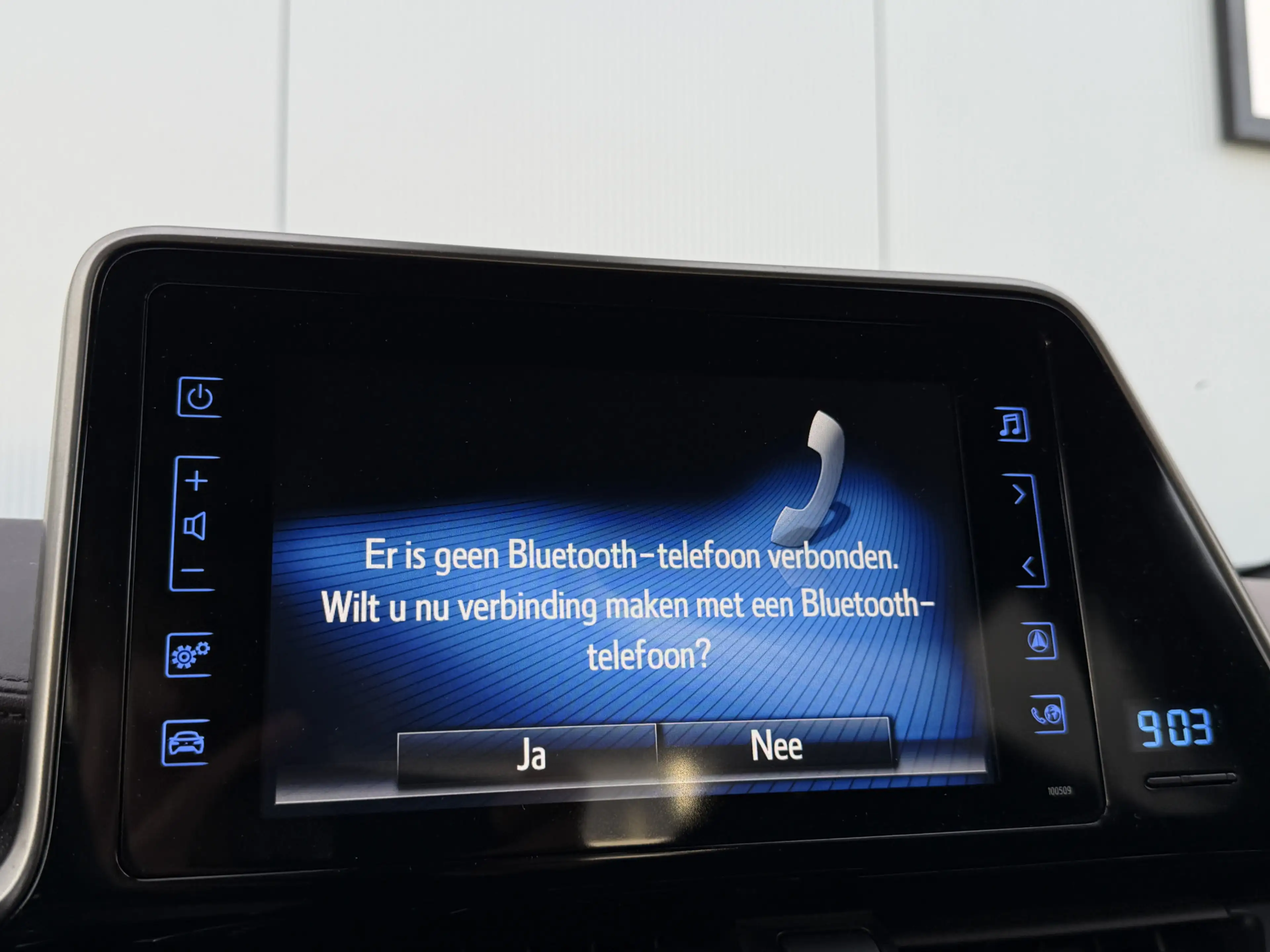 Toyota C-HR 1.8 Hybrid Bi-Tone Automaat Navigatie/Camera/18inc — photo 11