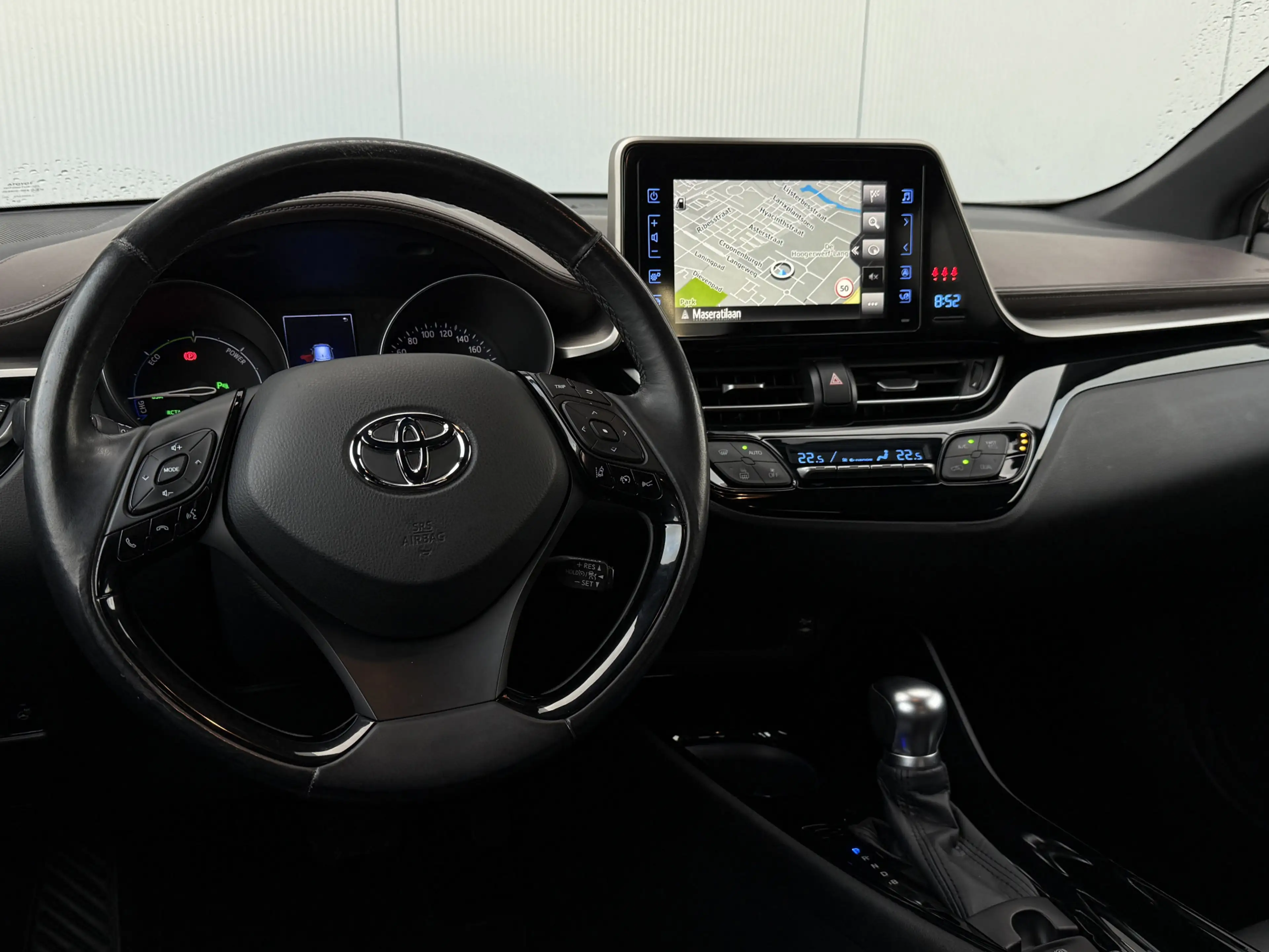 Toyota C-HR 1.8 Hybrid Bi-Tone Automaat Navigatie/Camera/18inc — photo 7