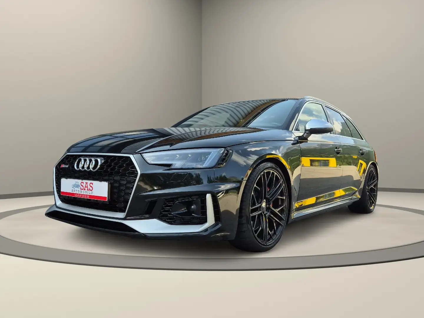 Audi RS4 Avant Quattro tiptronic Schwarz - 1
