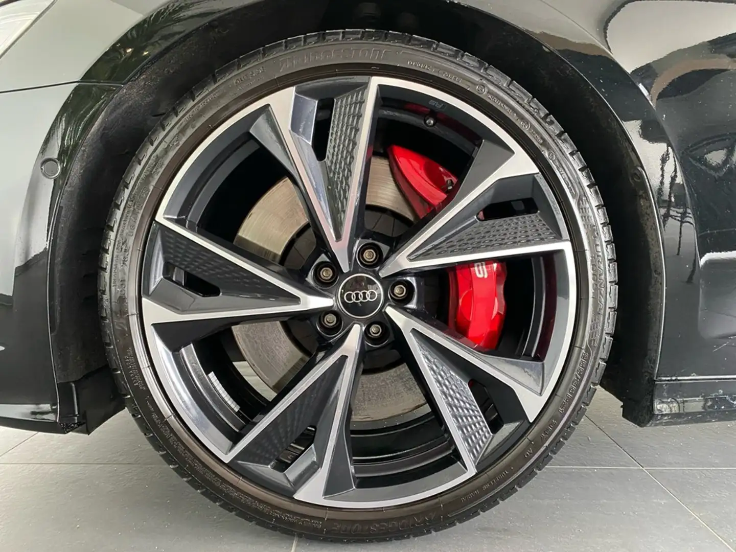 Audi S6 Avant 3.0 TDI quattro PANO+AHK+RFK+MATRIX+21" Černá - 2