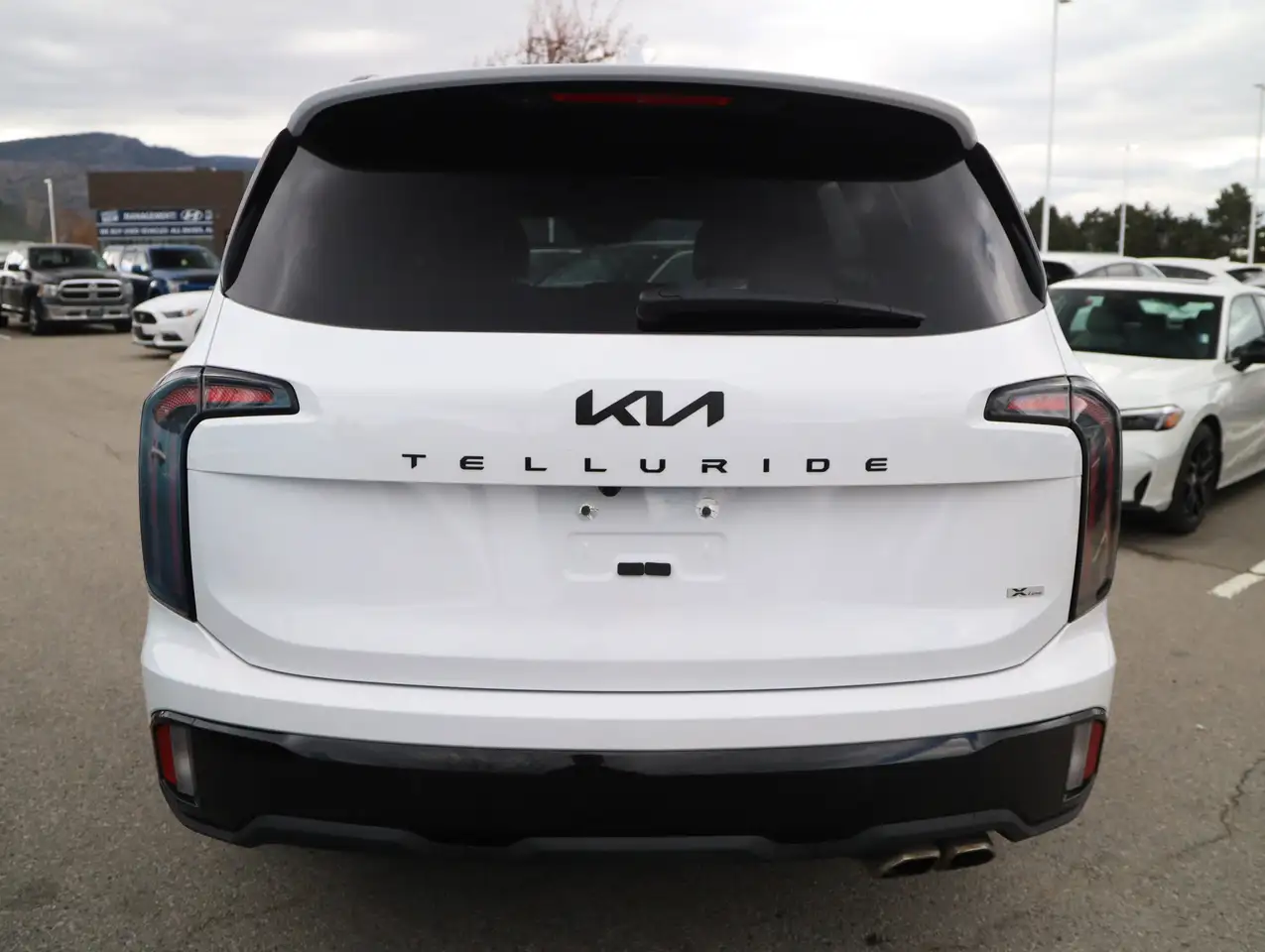 Kia Telluride снимка Kia Telluride