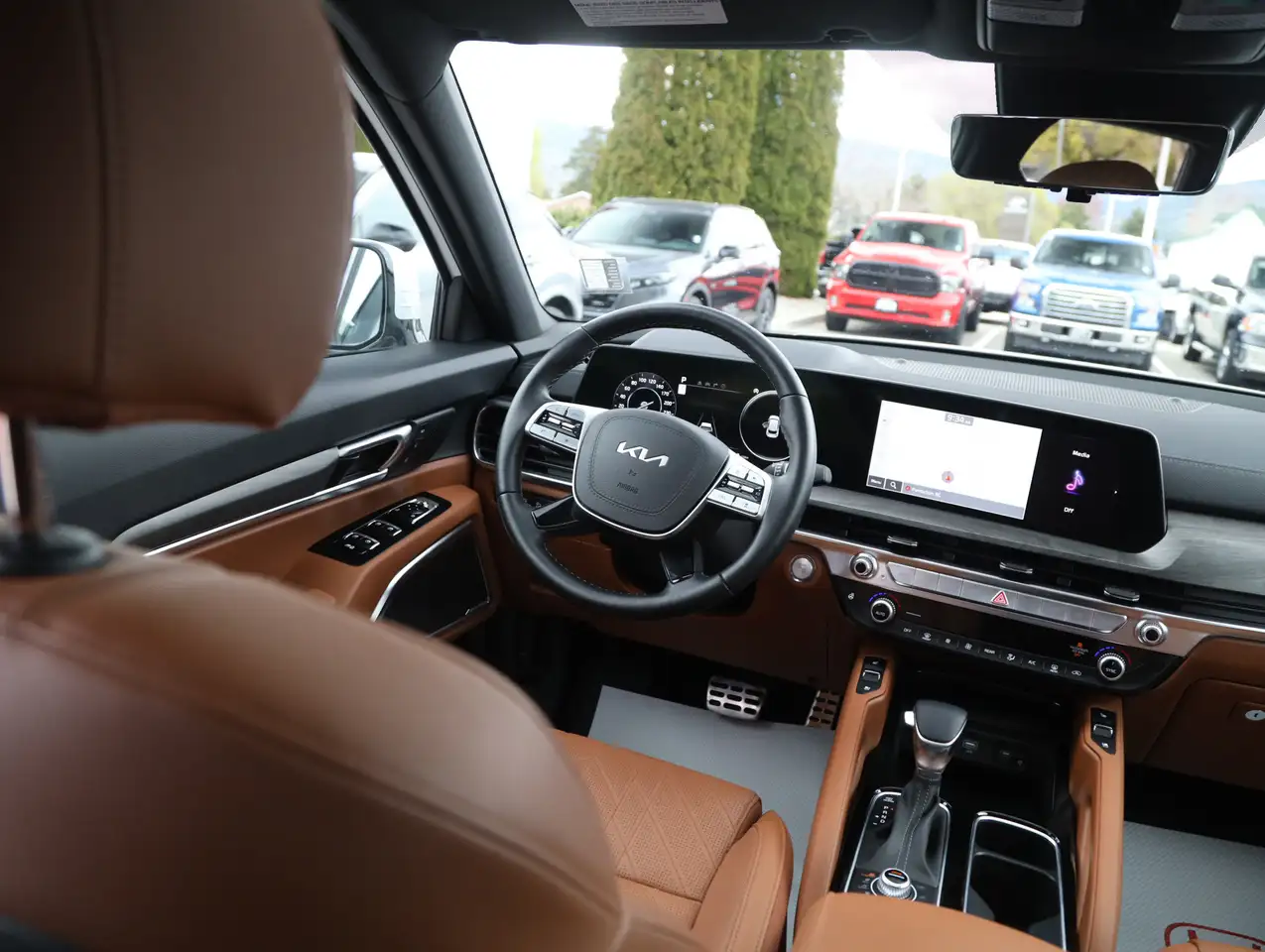 Kia Telluride снимка Kia Telluride