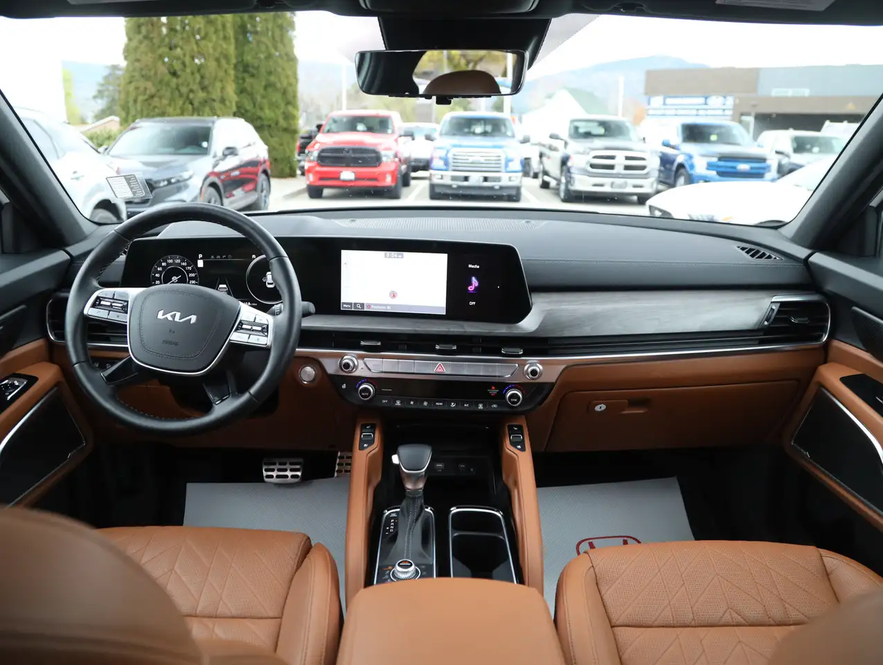 Kia Telluride снимка Kia Telluride