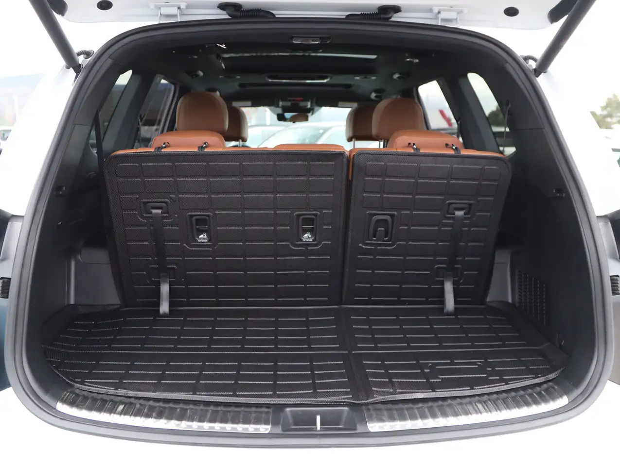 Kia Telluride снимка Kia Telluride